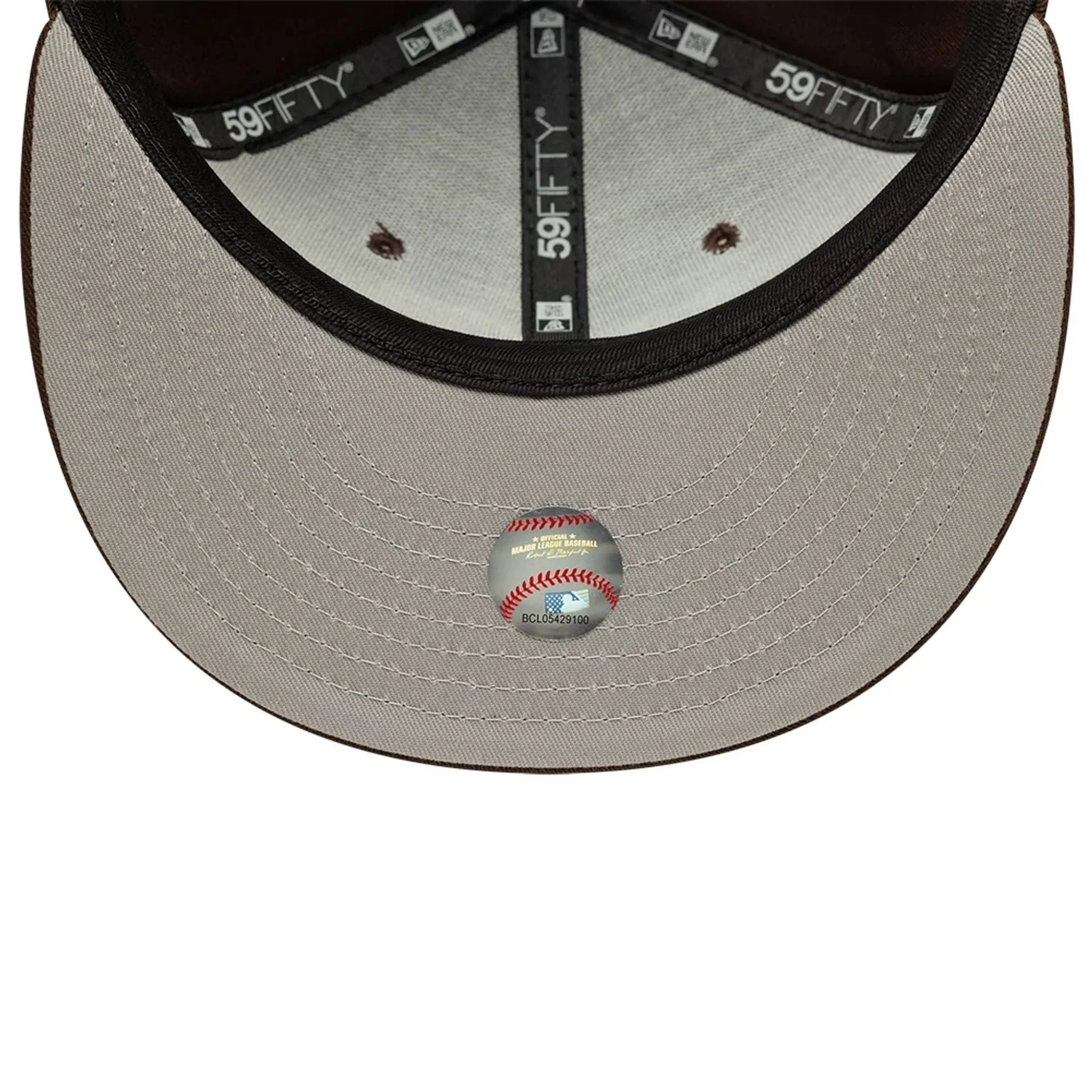 Atlanta Braves MLB Dark Brown 59FIFTY Fitted Cap - Image 2
