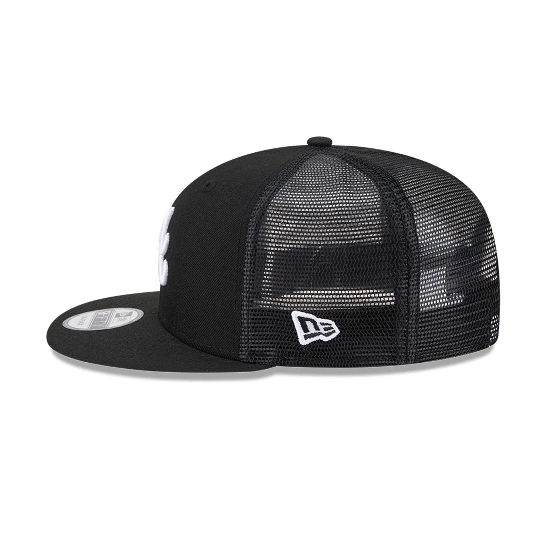Atlanta Braves MLB Evergreen Black 9FIFTY Trucker Adjustable Cap - Image 6