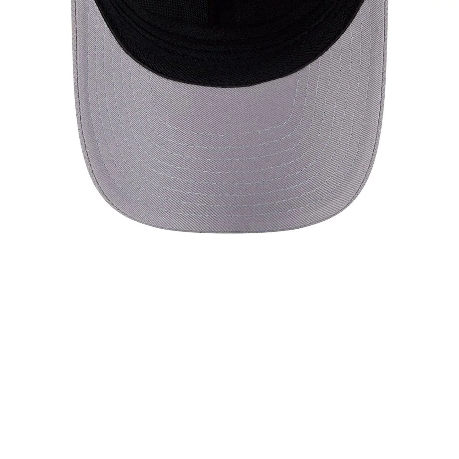 Atlanta Braves MLB Grey 39THIRTY M-Crown Stretch Fit Cap - Image 7