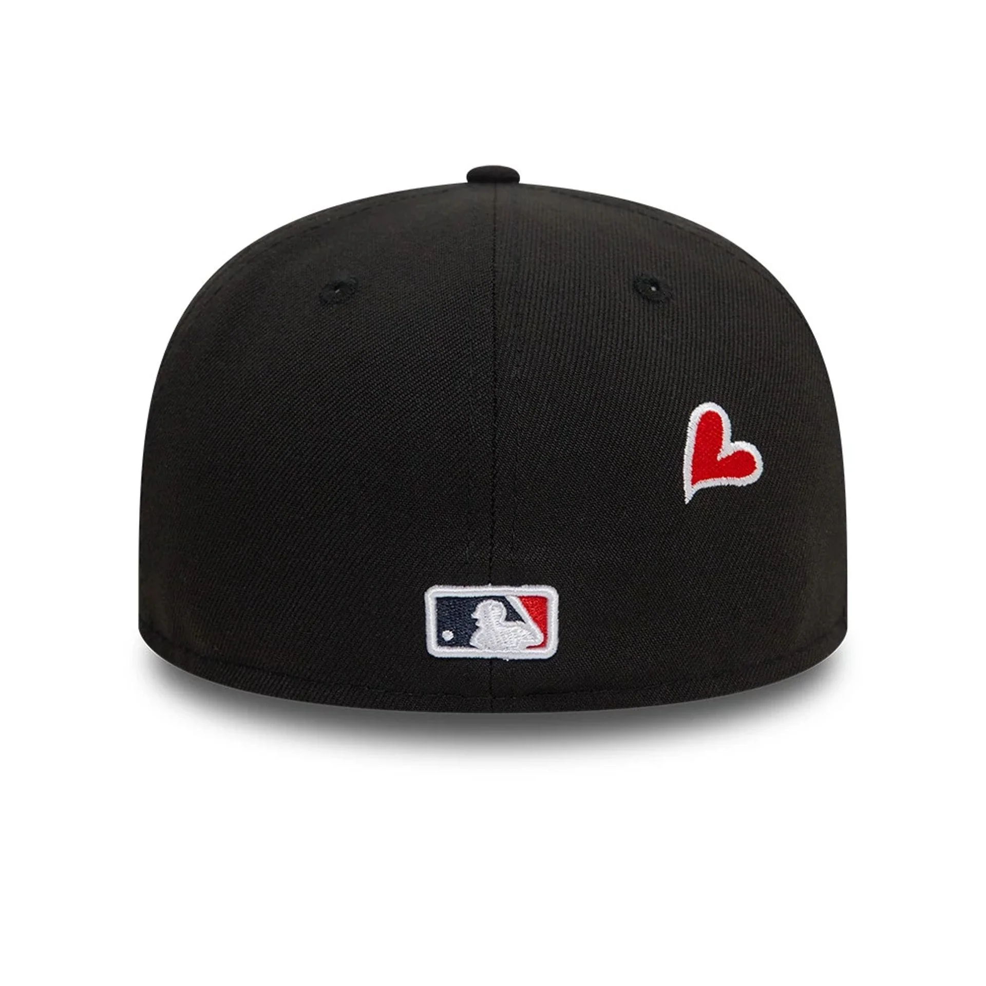 Atlanta Braves MLB Heart Icon Black 59FIFTY Fitted Cap - Image 5