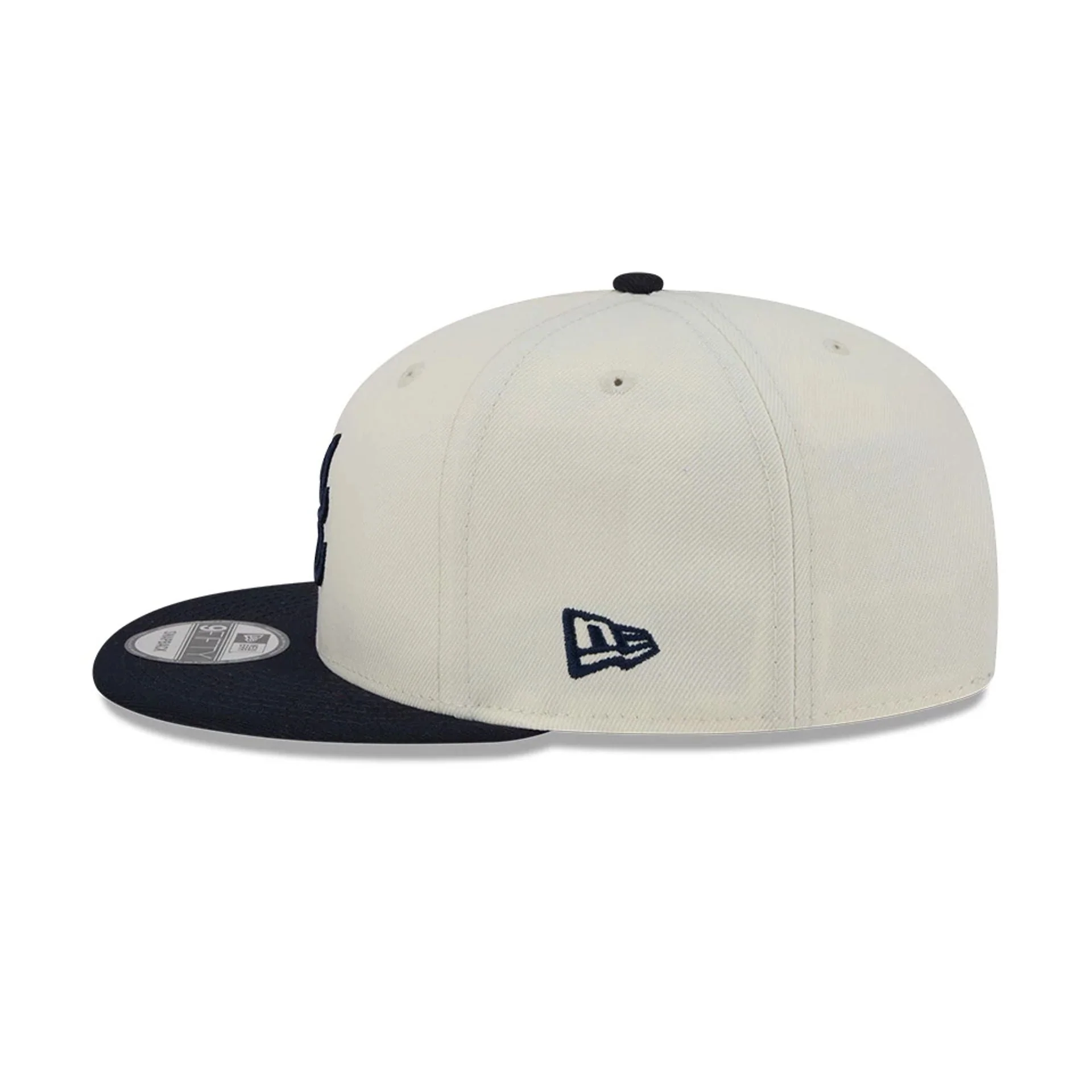 Atlanta Braves MLB Localized White 9FIFTY Snapback Adjustable Cap - Image 6