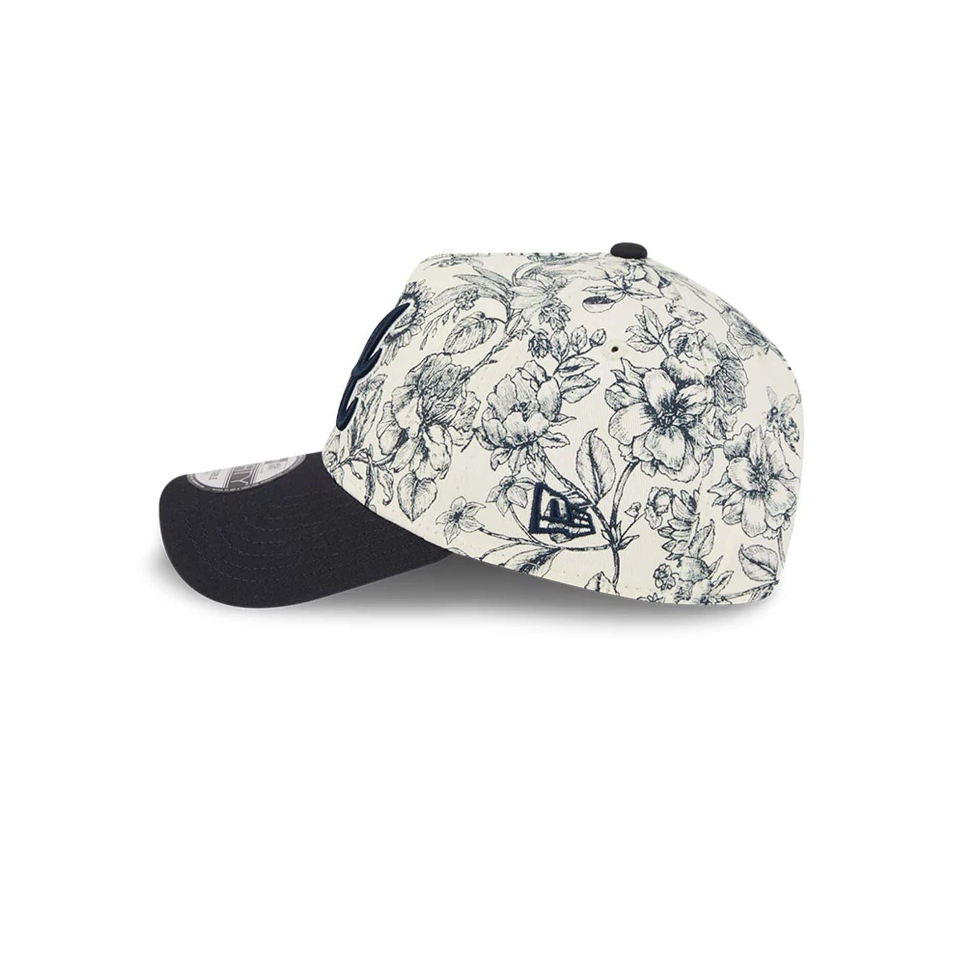 Atlanta Braves MLB Spring Floral Navy 9FORTY A-Frame Adjustable Cap - Image 4