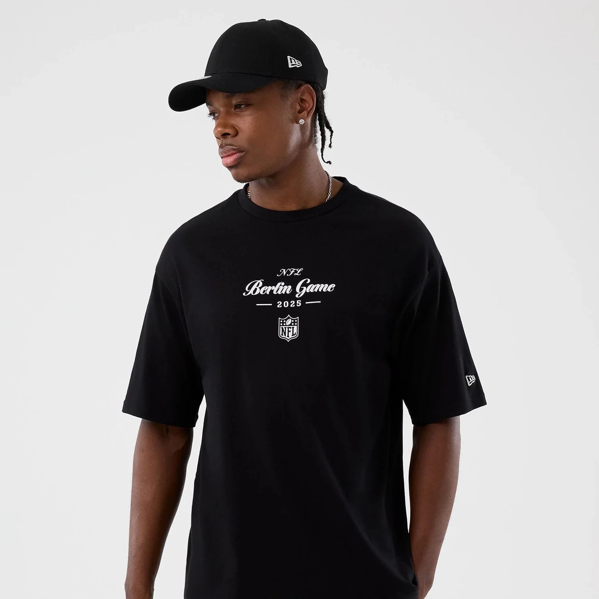 Berlin NFL International Series Games Black Oversized T-Shirt - Image 5