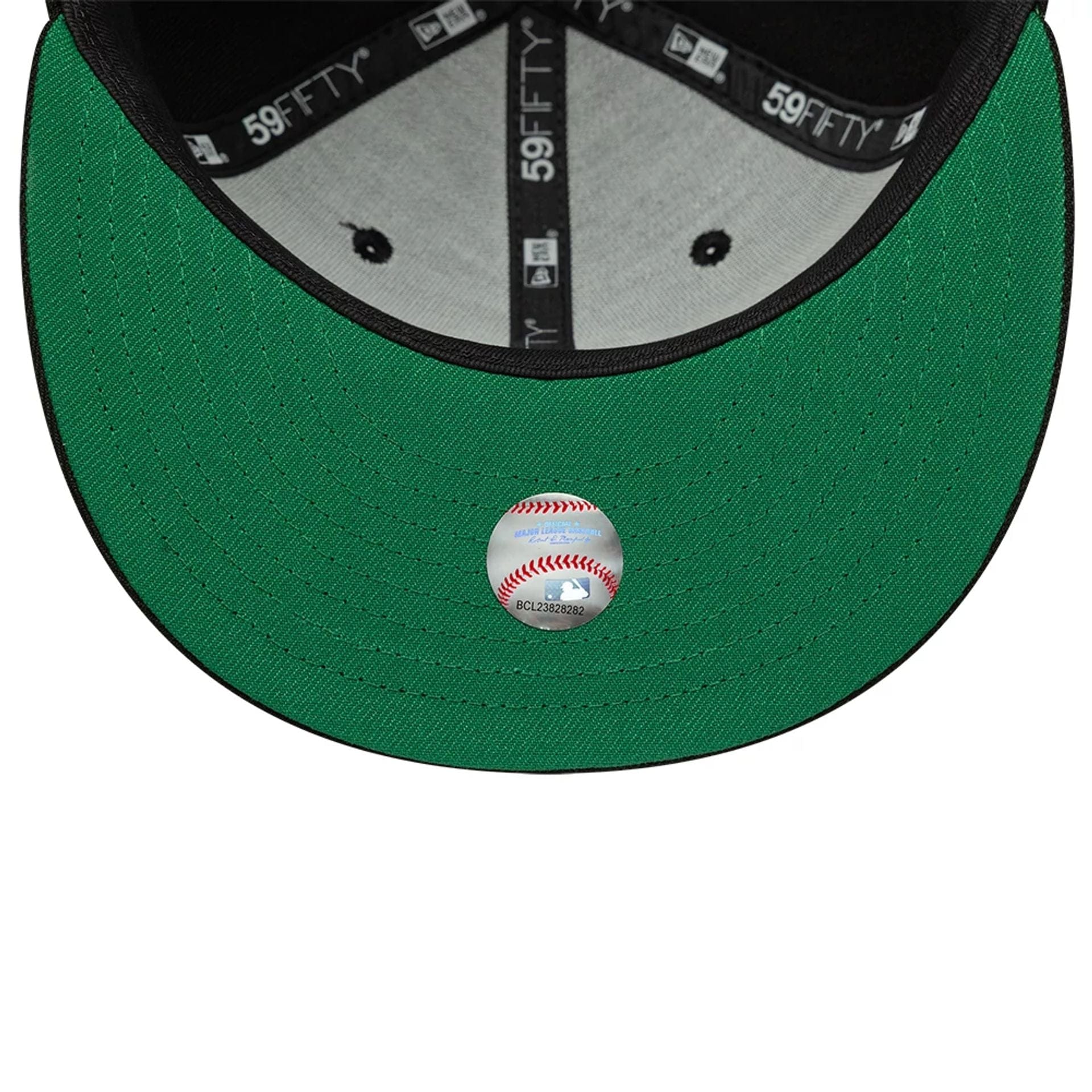 Boston Red Sox MLB Black 59FIFTY Fitted Cap - Image 2