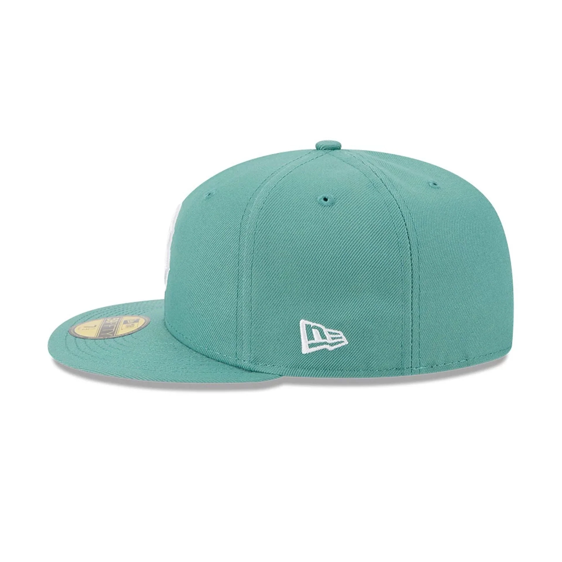 Boston Red Sox MLB City Connect Pastel Green 59FIFTY Fitted Cap - Image 5