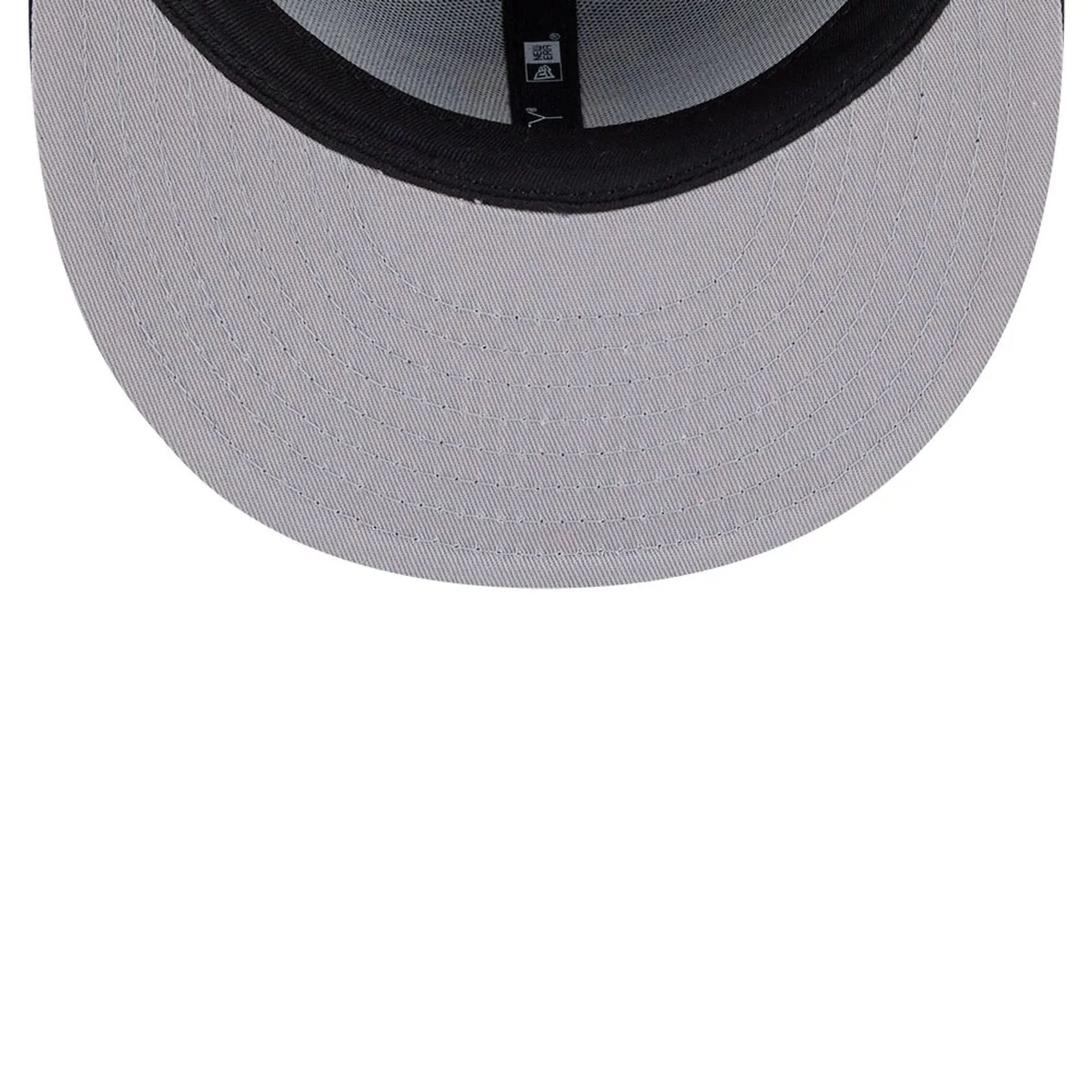 Boston Red Sox MLB Classic Navy Dogear 59FIFTY Fitted Cap - Image 2