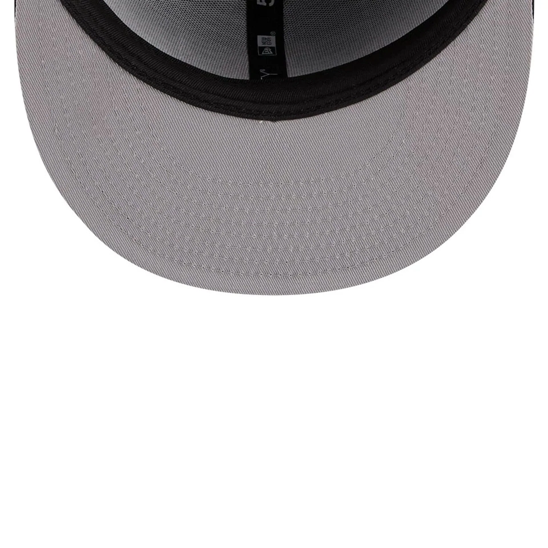Boston Red Sox MLB X Looney Tunes Bugs Bunny Navy 59FIFTY Fitted Cap - Image 2