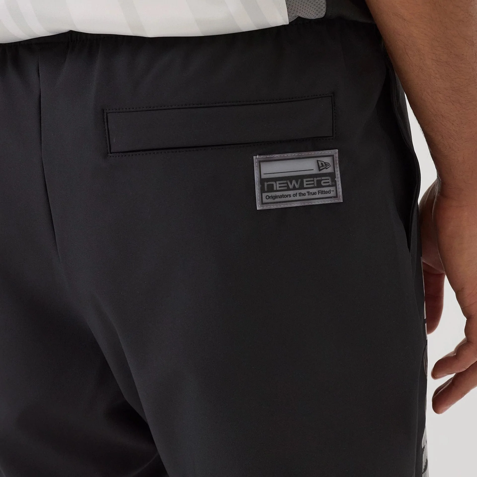 Brooklyn Nets NBA Match Black Oversized Shorts - Image 7