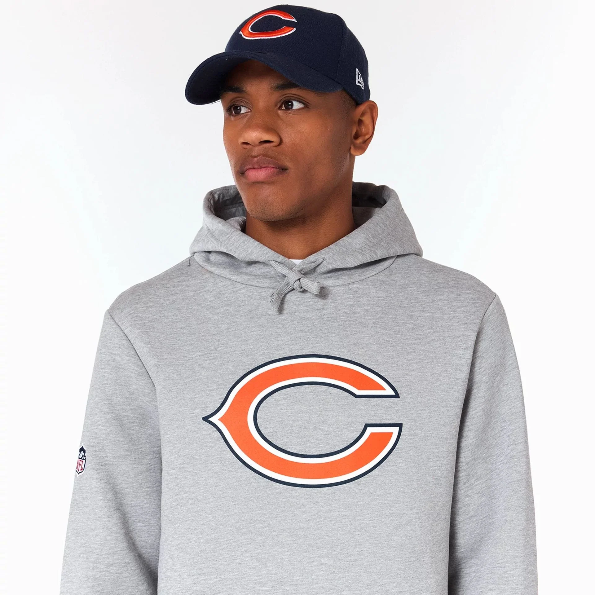 Chicago Bears NFL Grey Pullover Hoodie - Image 3