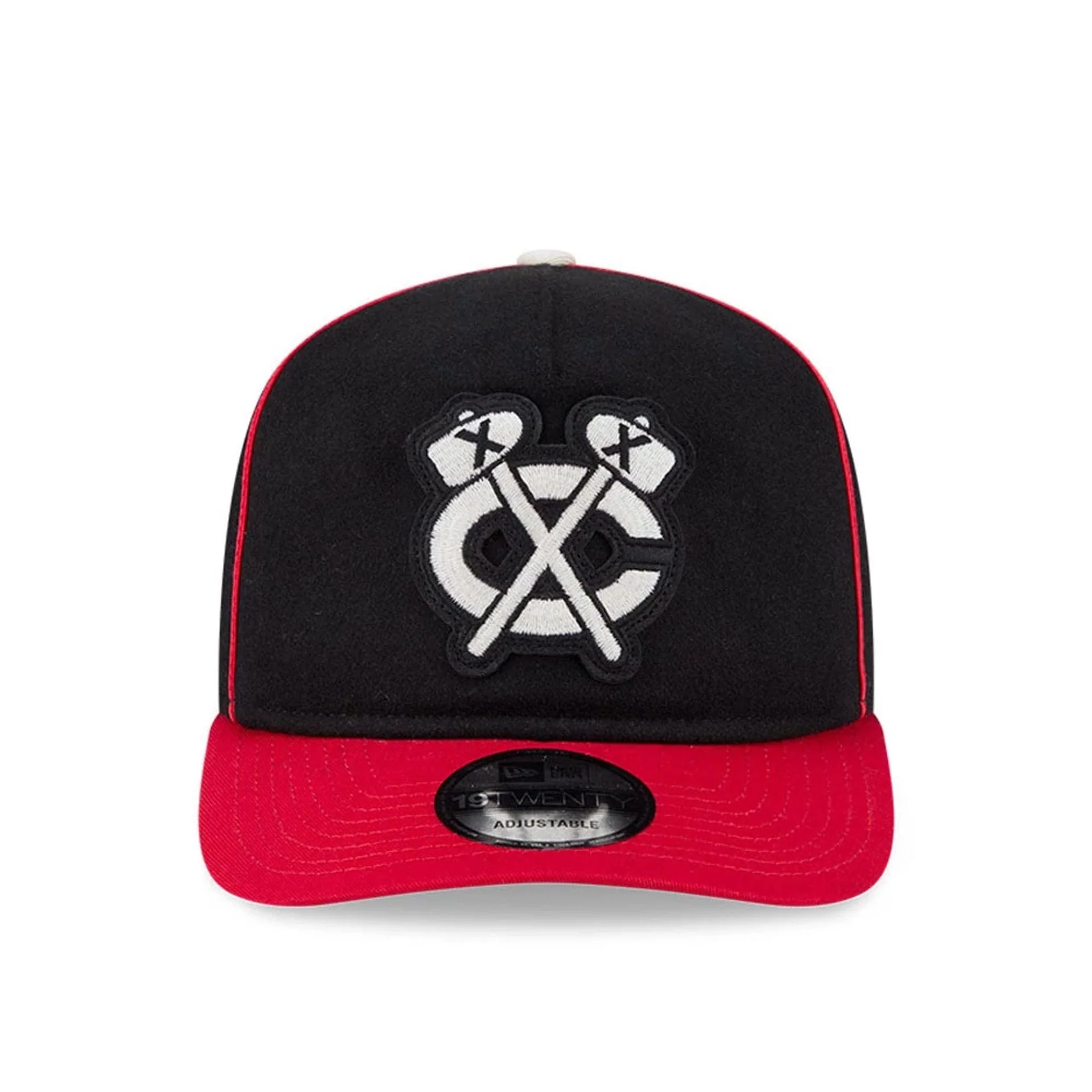 Chicago Blackhawks NHL Felt Logo Black 19TWENTY Adjustable Cap - Image 3