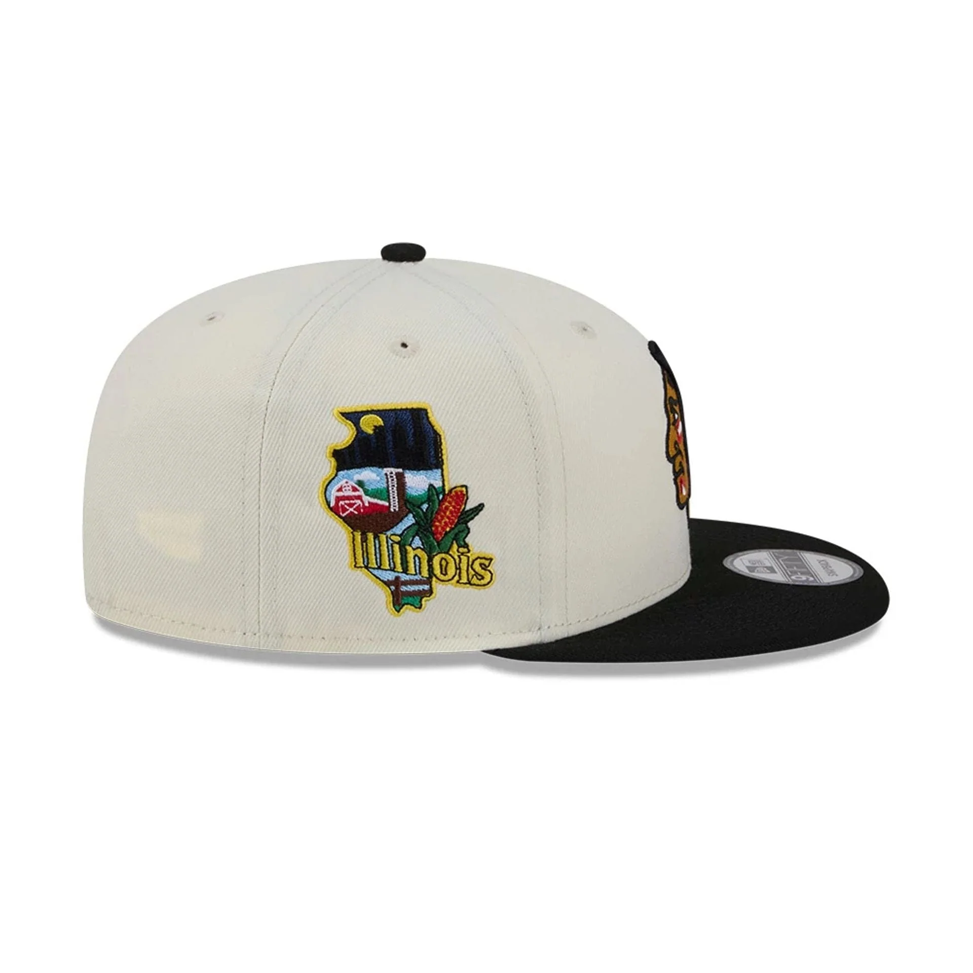 Chicago Blackhawks NHL Localized White 9FIFTY Snapback Adjustable Cap - Image 5