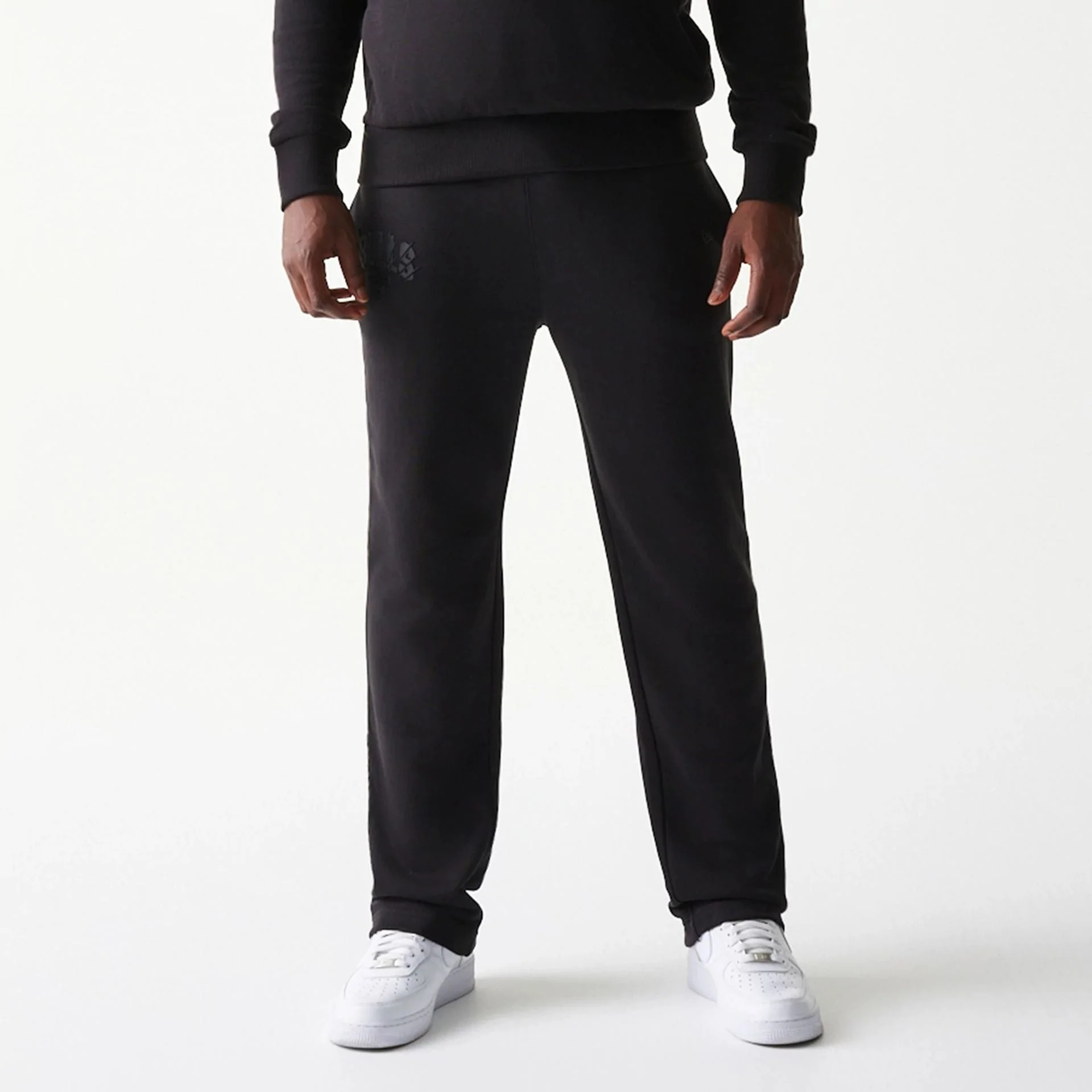 Chicago Bulls NBA Black Straight Leg Joggers - Image 3