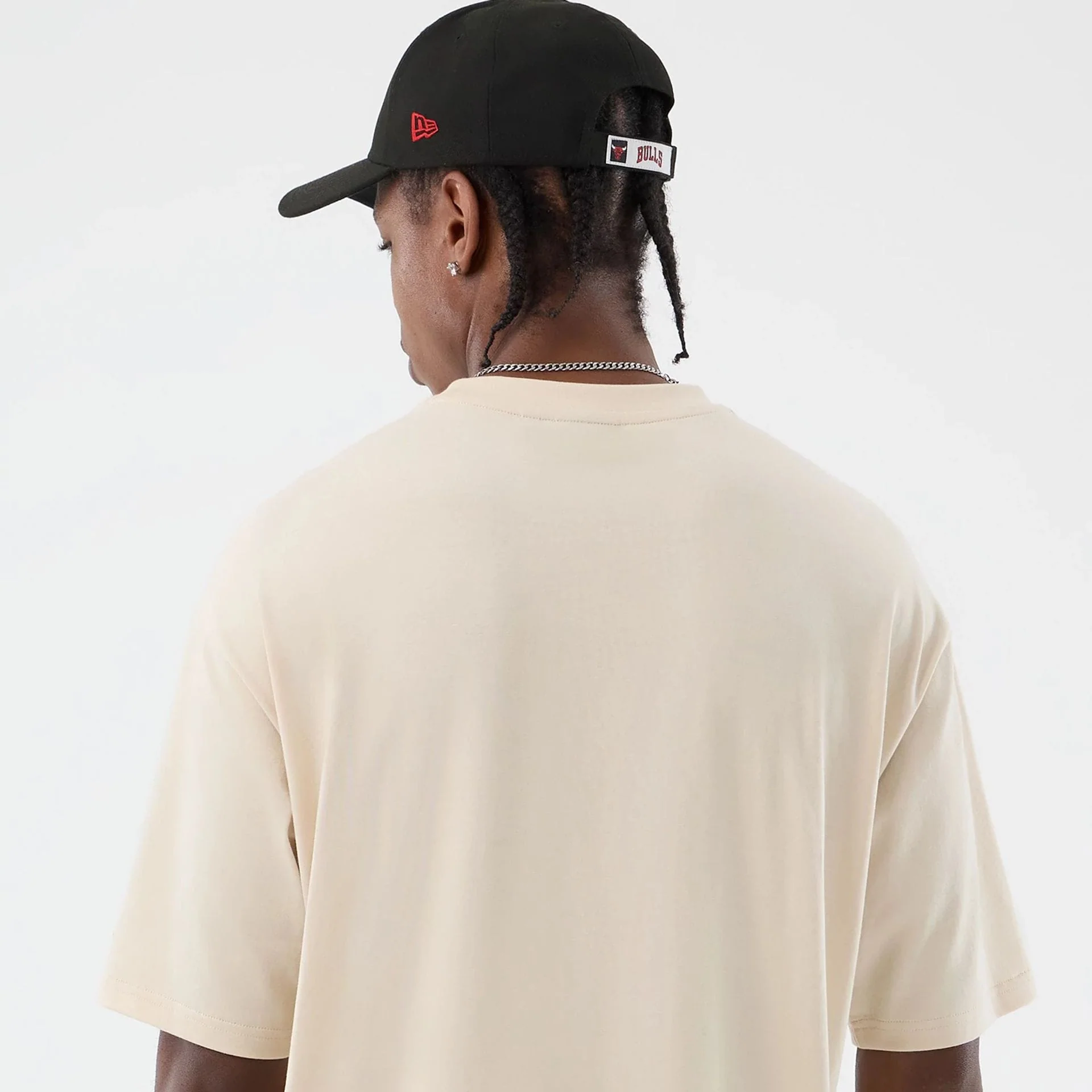 Chicago Bulls NBA Core Plus Light Beige Oversized T-Shirt - Image 8