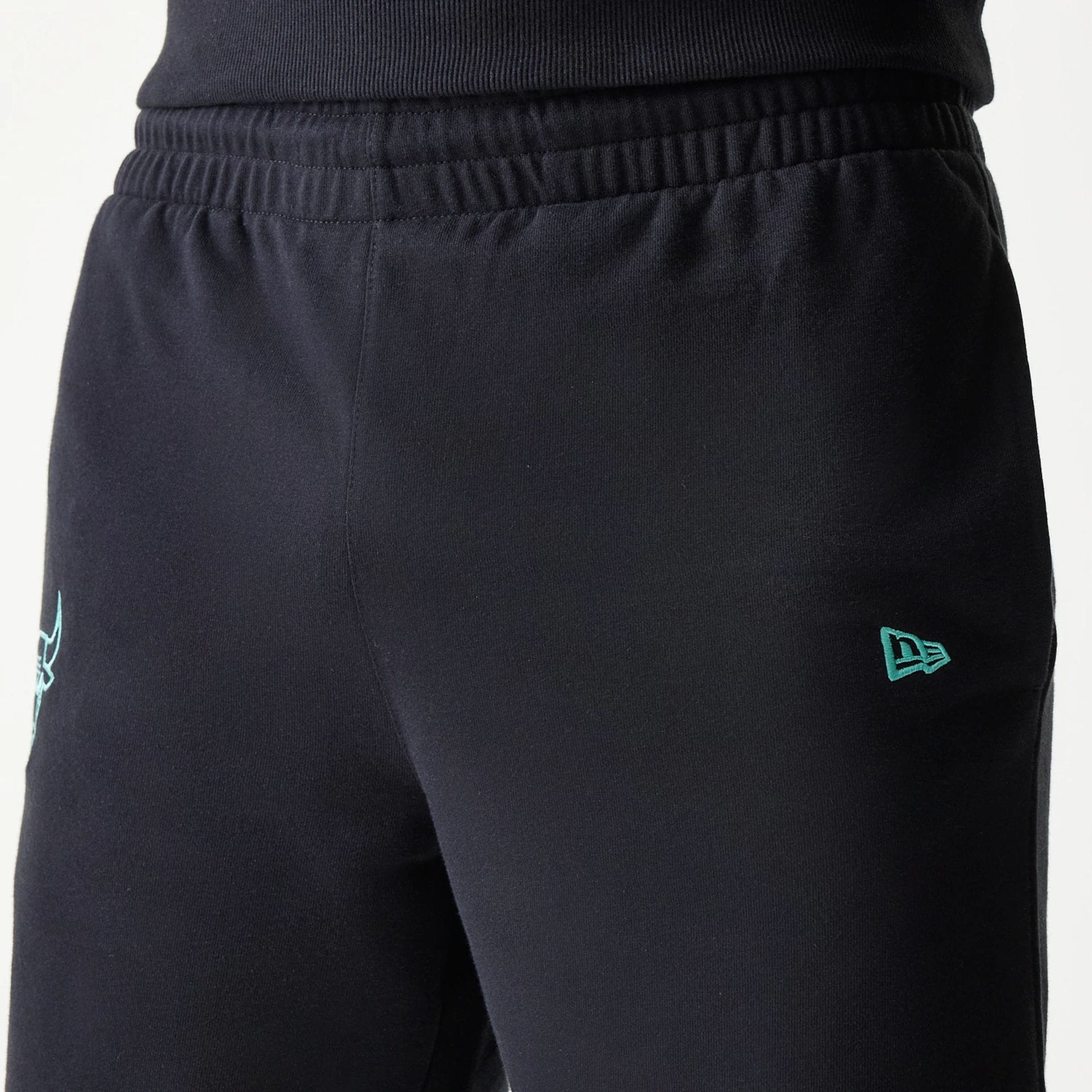 Chicago Bulls NBA League Essential Black Shorts - Image 5