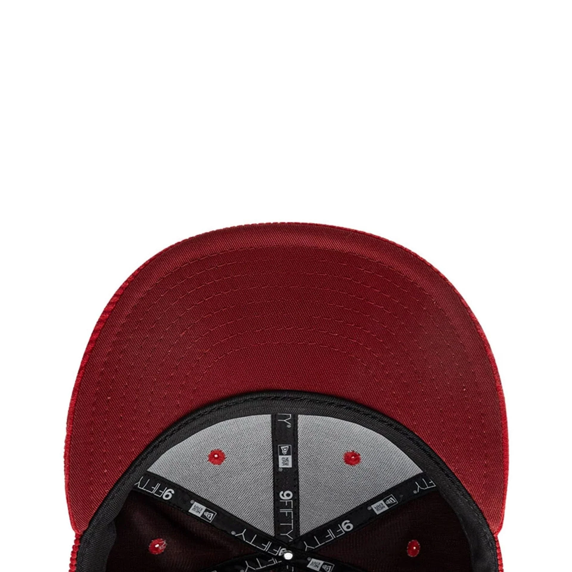 Chicago Bulls NBA Old English Red 9FIFTY Snapback Cap - Image 5