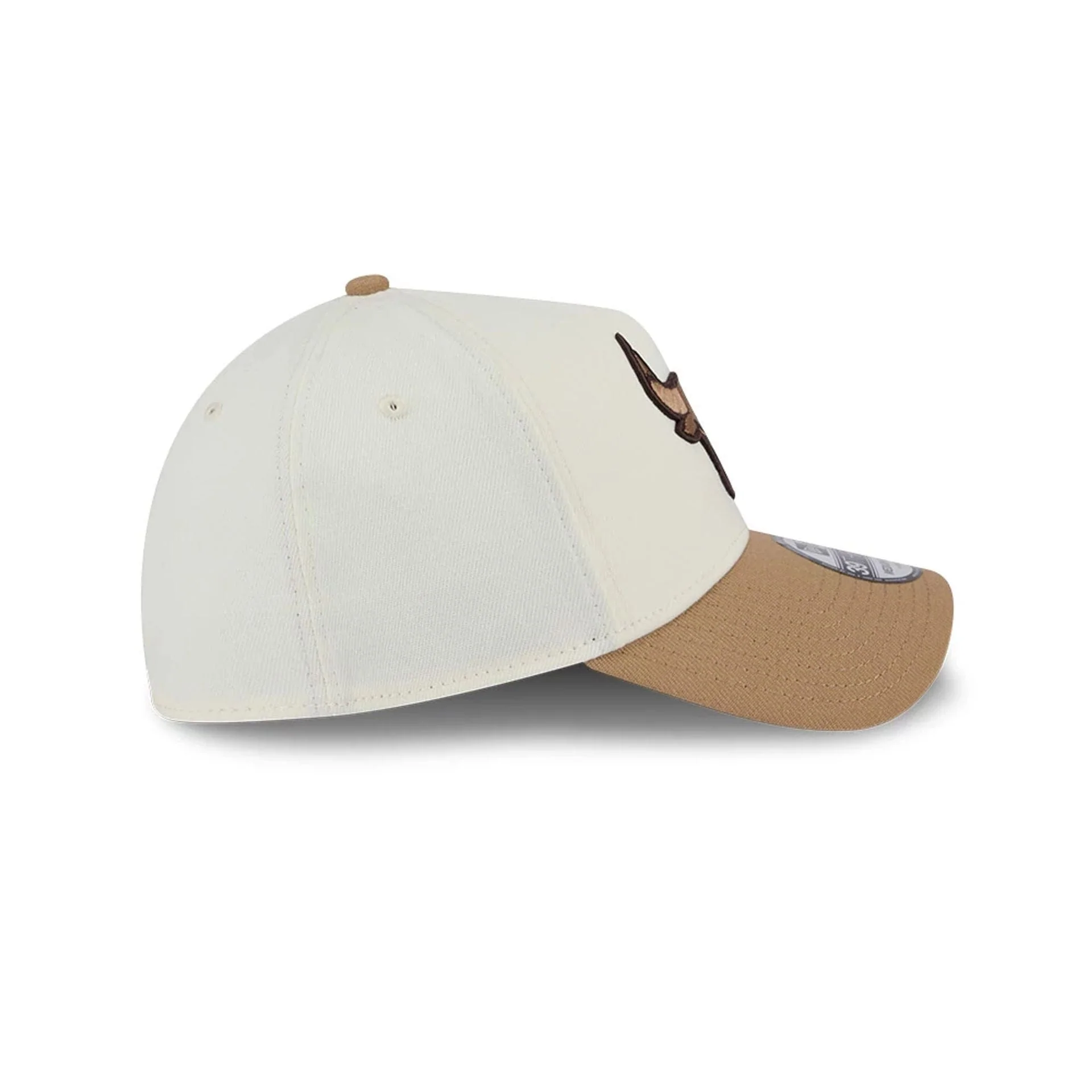 Chicago Bulls NBA Sandy Bay White 39THIRTY A-Frame Stretch Fit Cap - Image 6