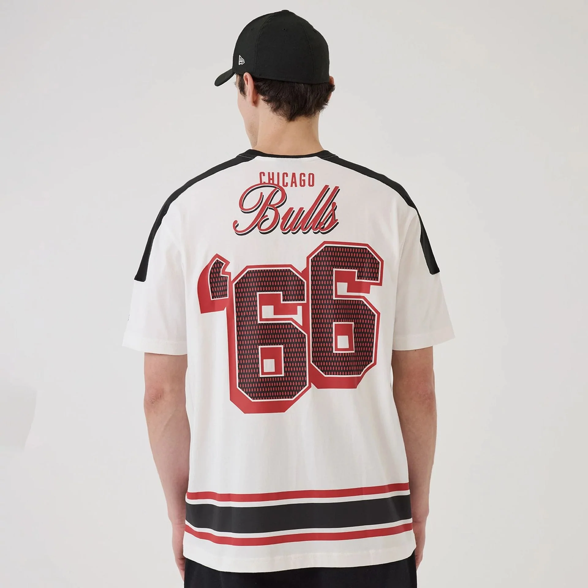 Chicago Bulls NBA Sport Classic White T-Shirt - Image 2