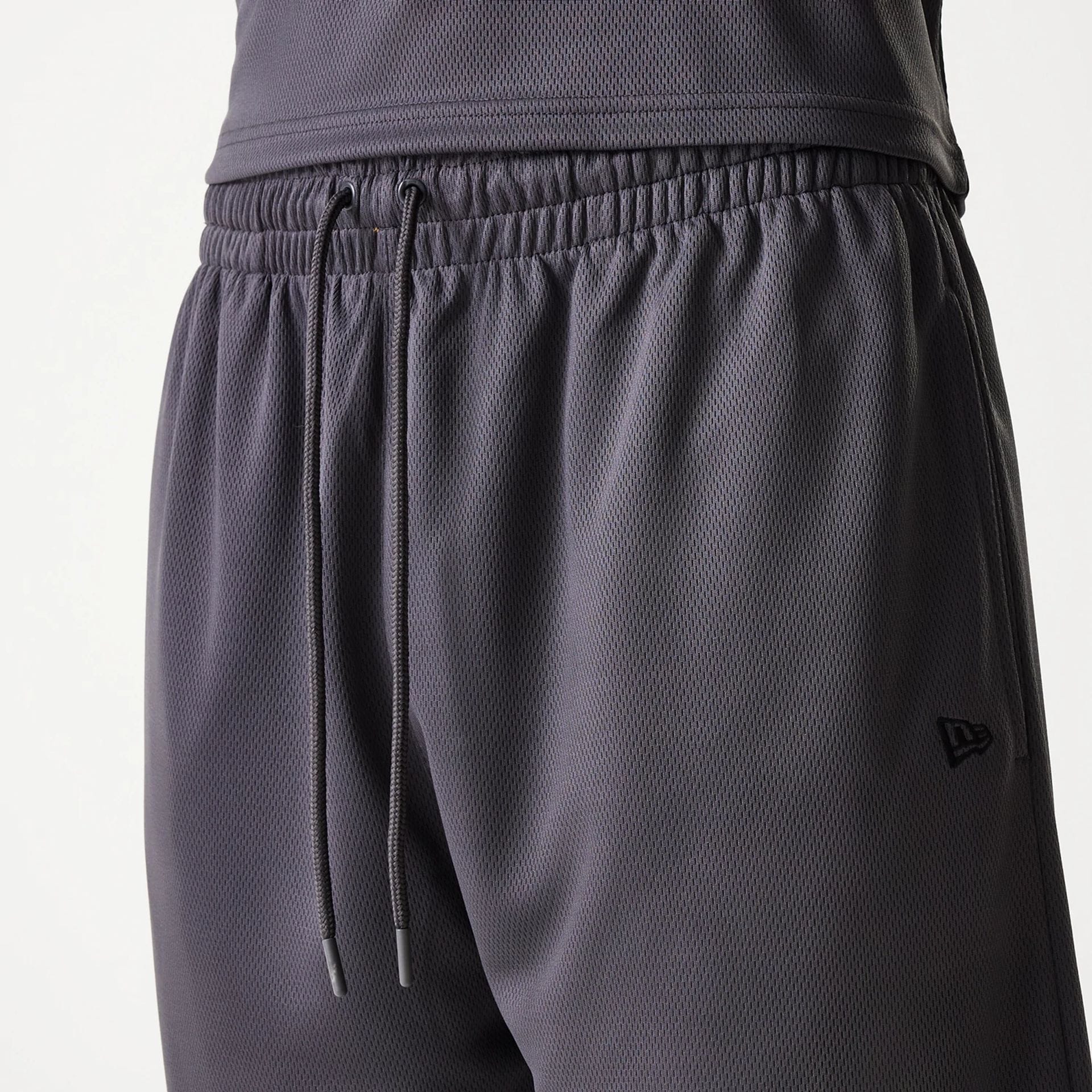 Chicago Bulls NBA Tonal Dark Grey Mesh Shorts - Image 6