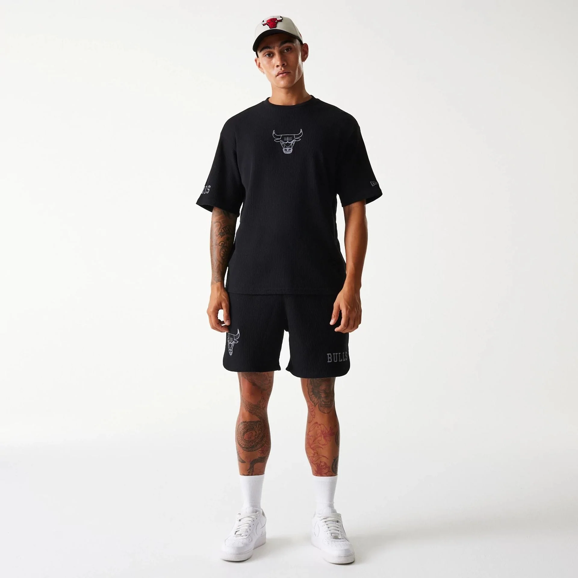 Chicago Bulls NBA Waffle Black Oversized T-Shirt - Image 8