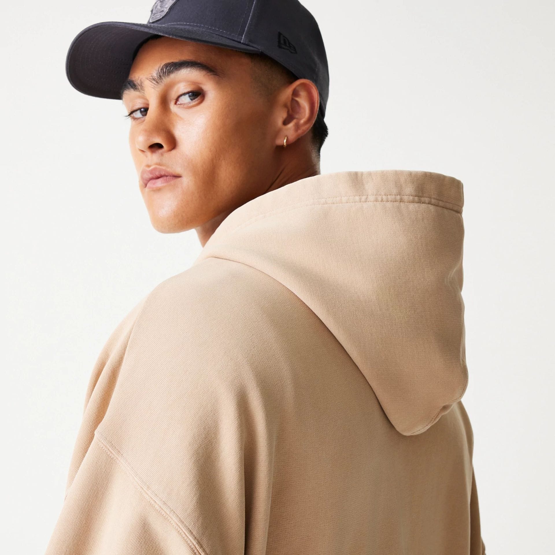 Chicago Bulls NBA Washed Beige Full Zip Hoodie - Image 6