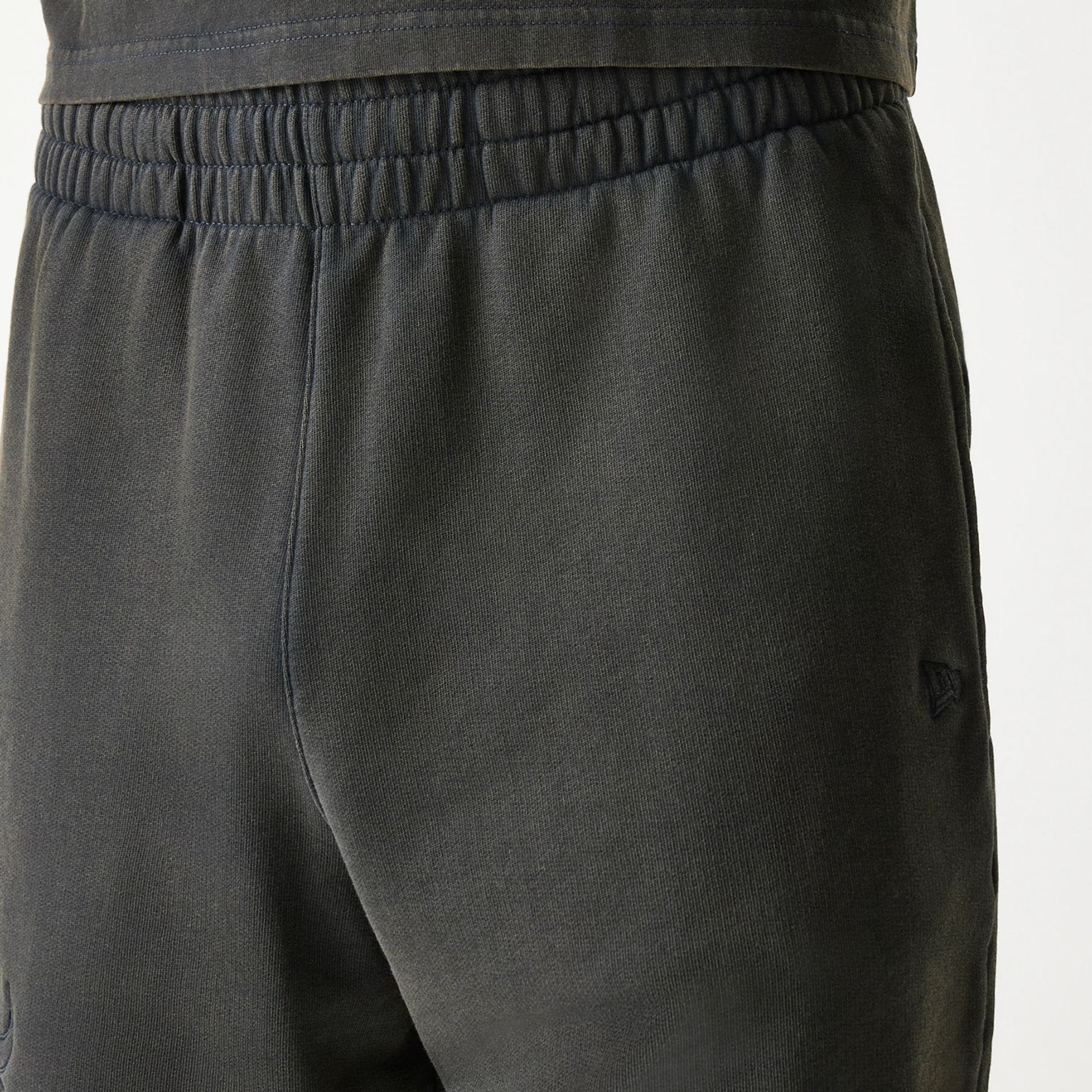 Chicago Bulls NBA Washed Grey Shorts - Image 5