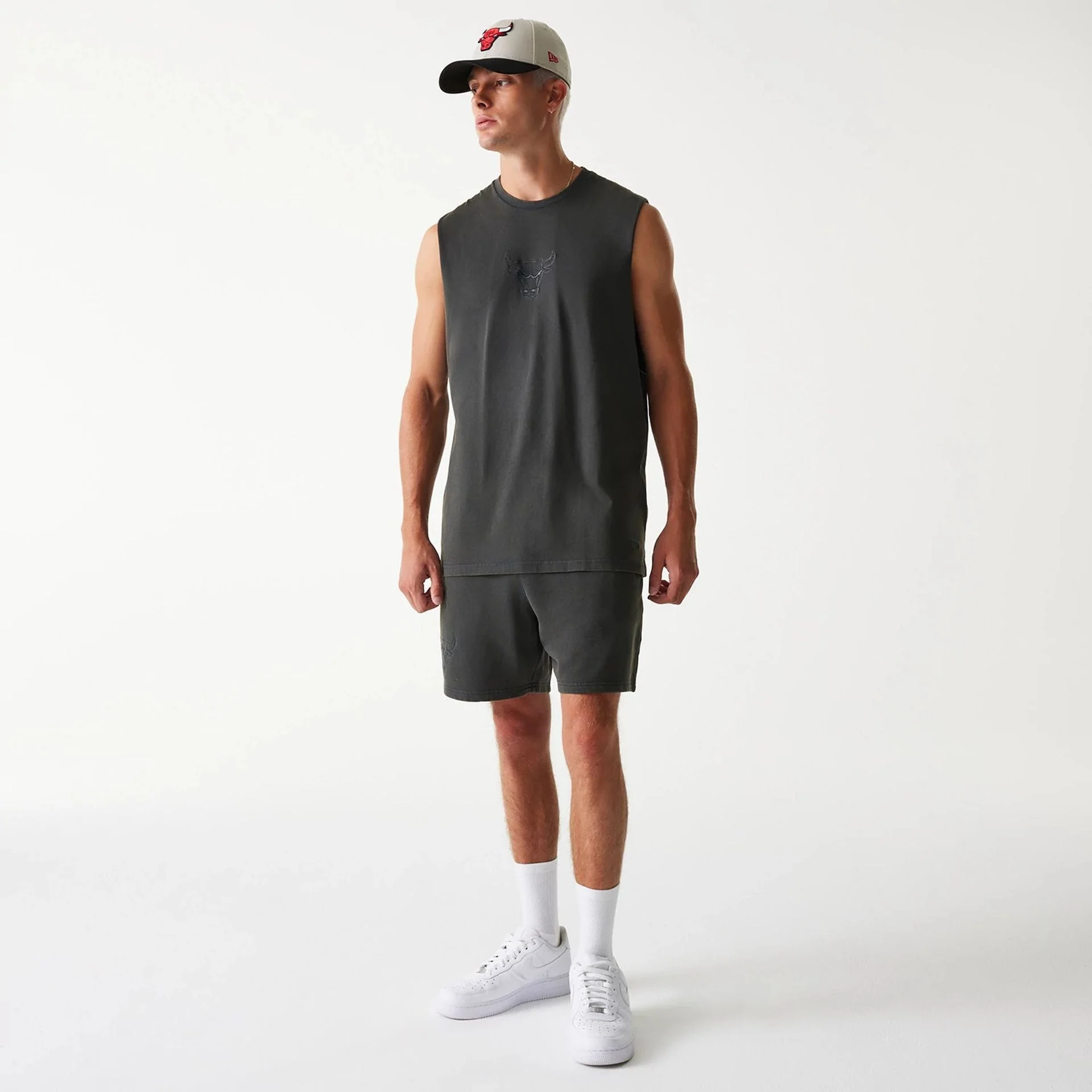 Chicago Bulls NBA Washed Grey Shorts - Image 8