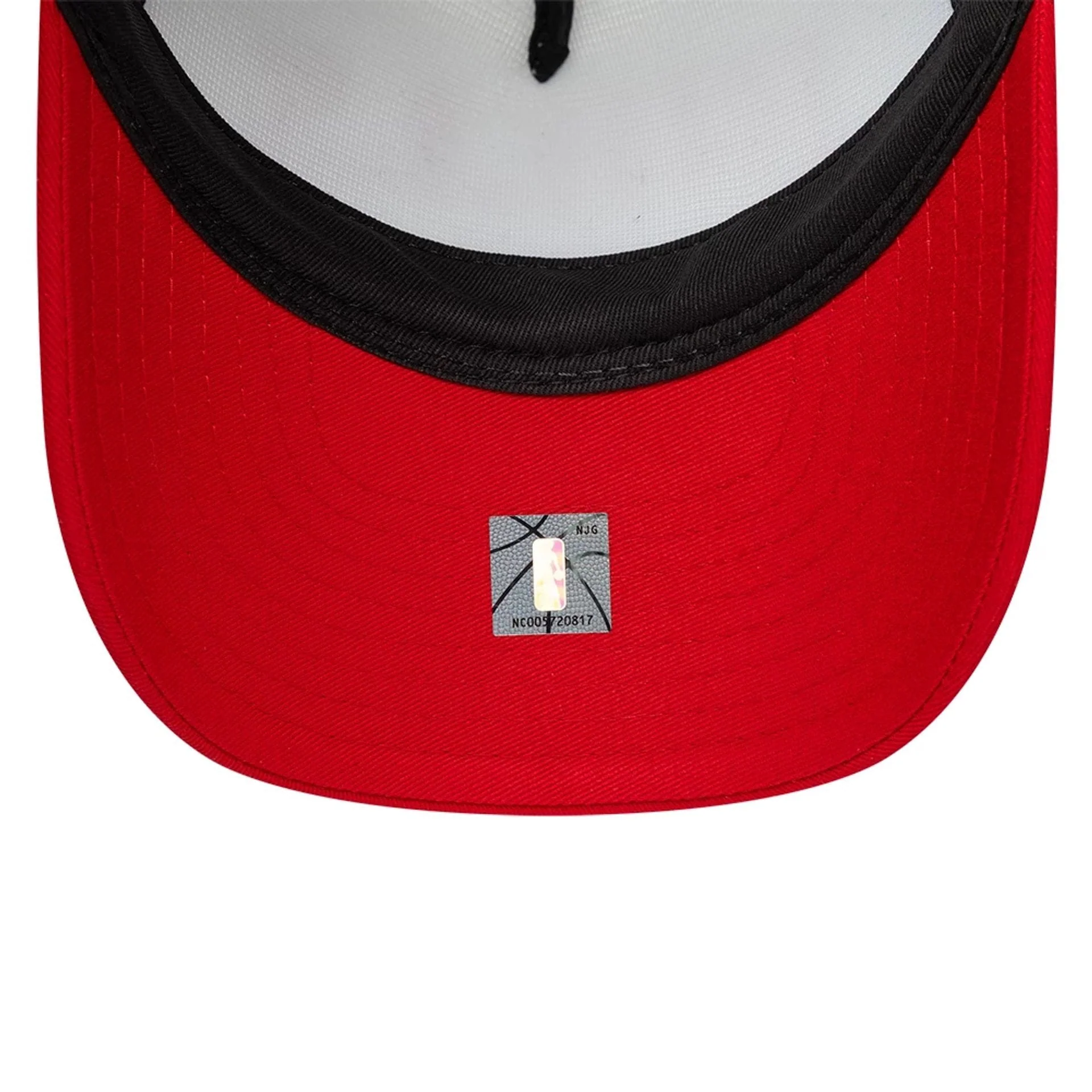 Chicago Bulls Youth NBA Retro Red 9FORTY A-Frame Trucker Cap - Image 7