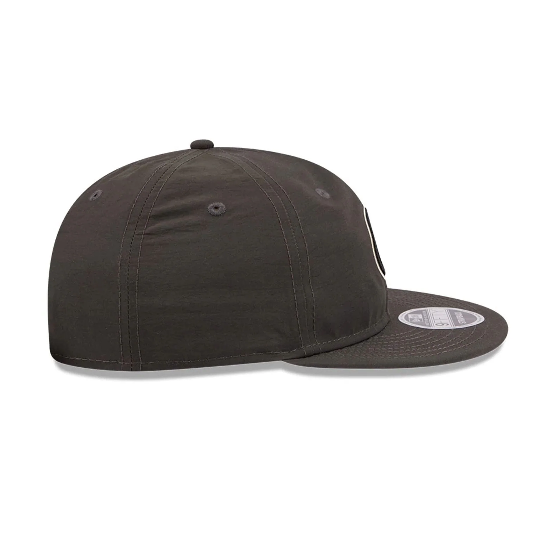Chicago Cubs MLB Nylon Black Retro Crown 9FIFTY Adjustable Cap - Image 6
