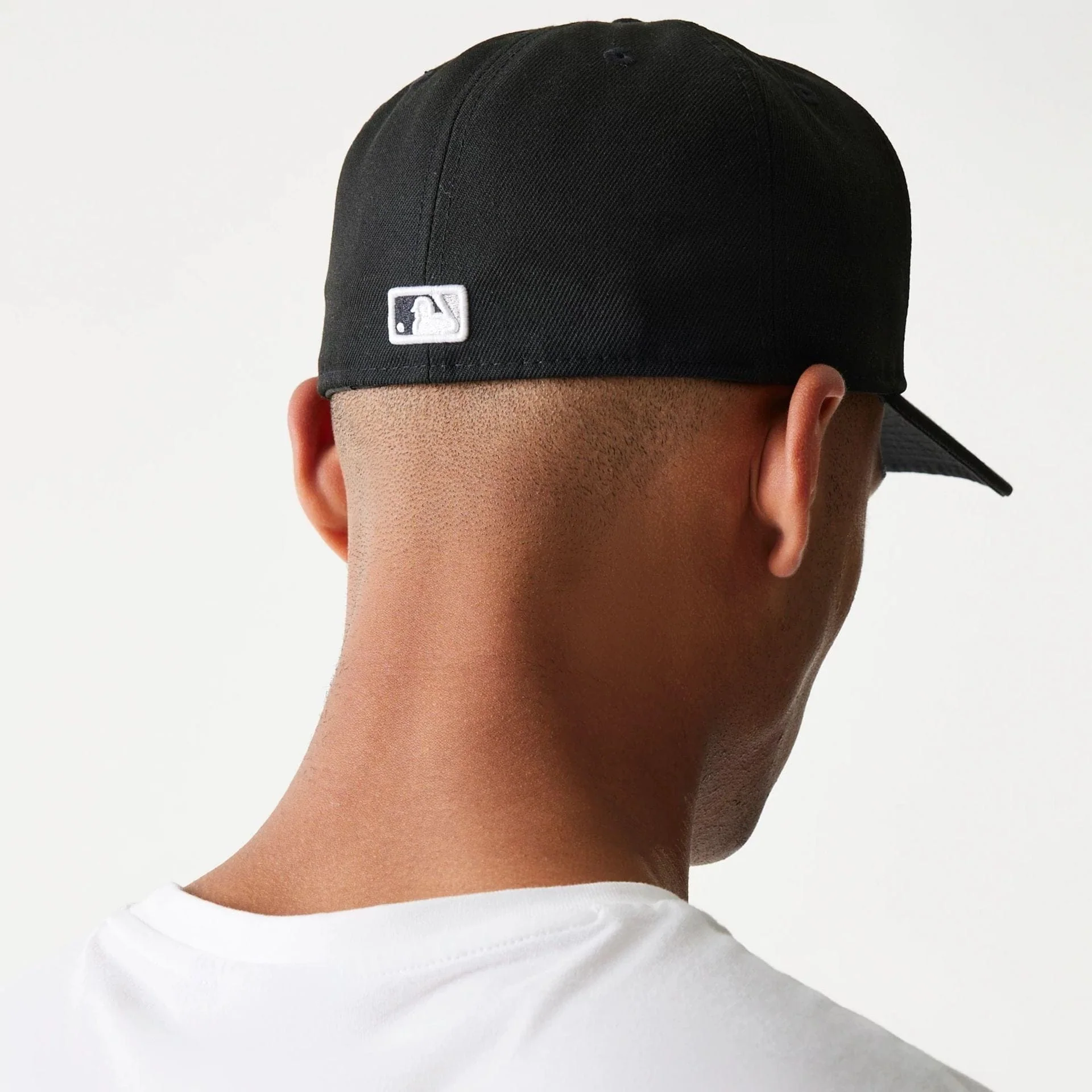 Chicago White Sox Authentic On Field Game Black 59FIFTY Cap - Image 5