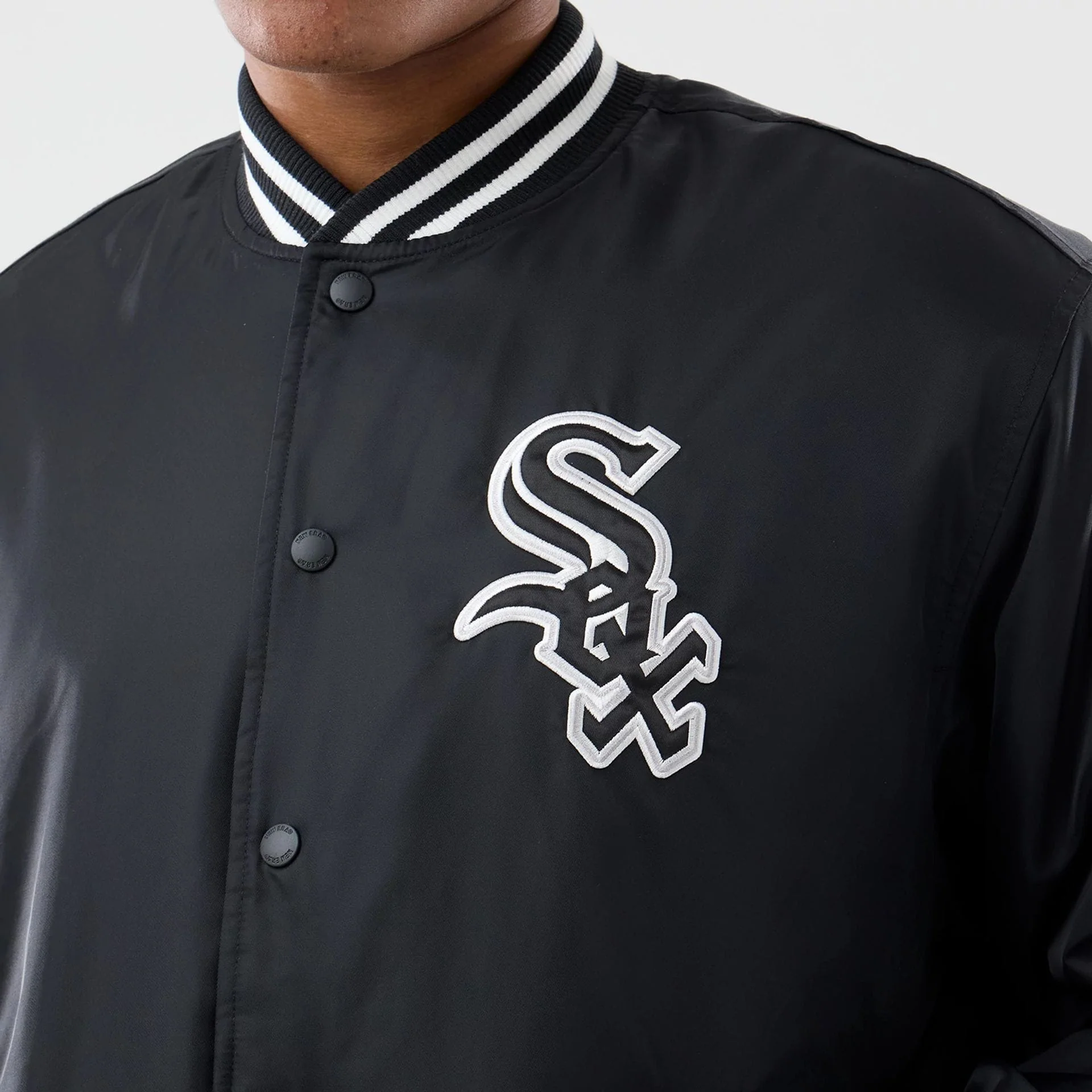 Chicago White Sox MLB Authentic Black Stadium Jacket - Image 3