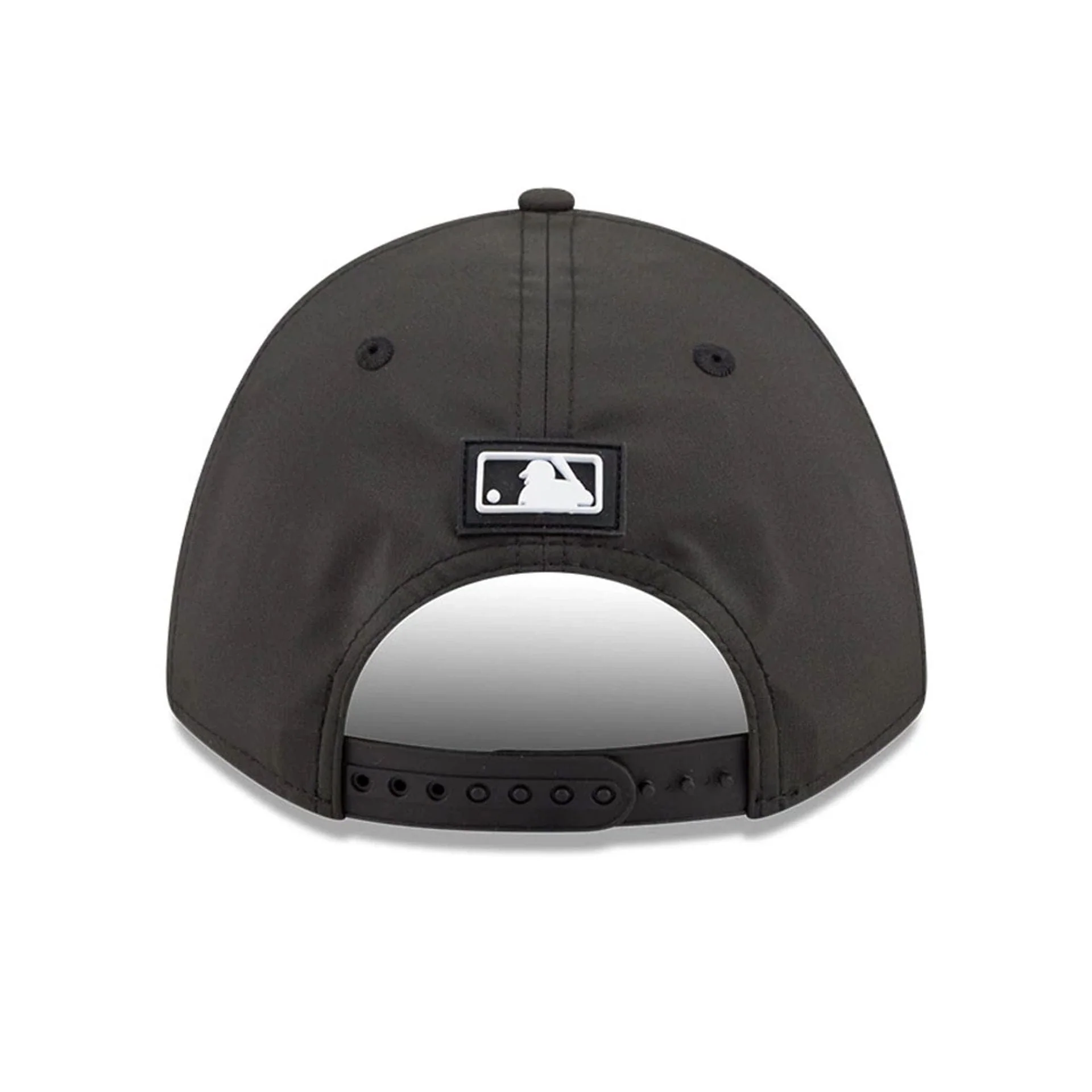 Chicago White Sox MLB Clubhouse Black 9FORTY M-Crown A-Frame Adjustable Cap - Image 4