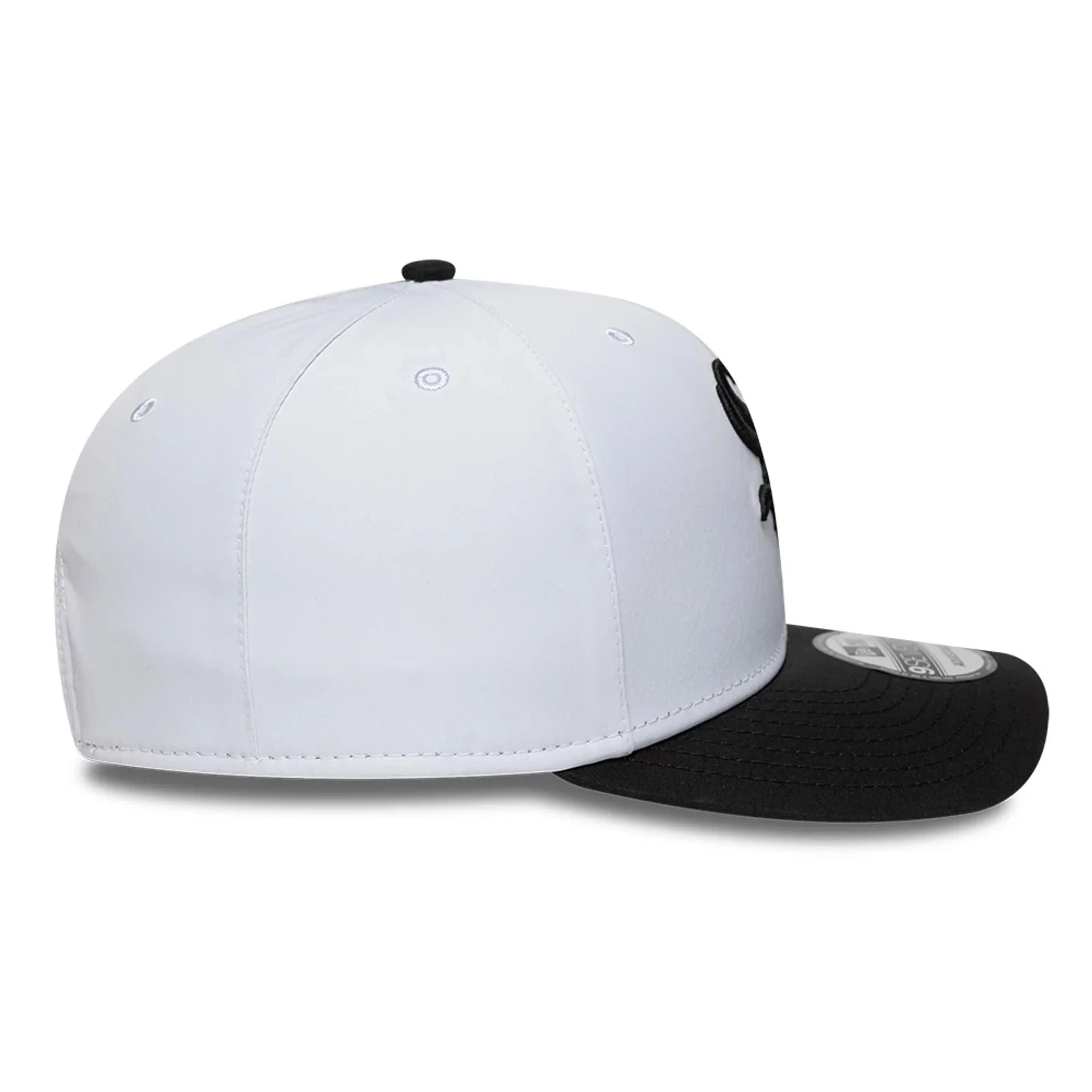 Chicago White Sox MLB Gore-Tex Black 9SEVENTY Stretch Snap Adjustable Cap - Image 6