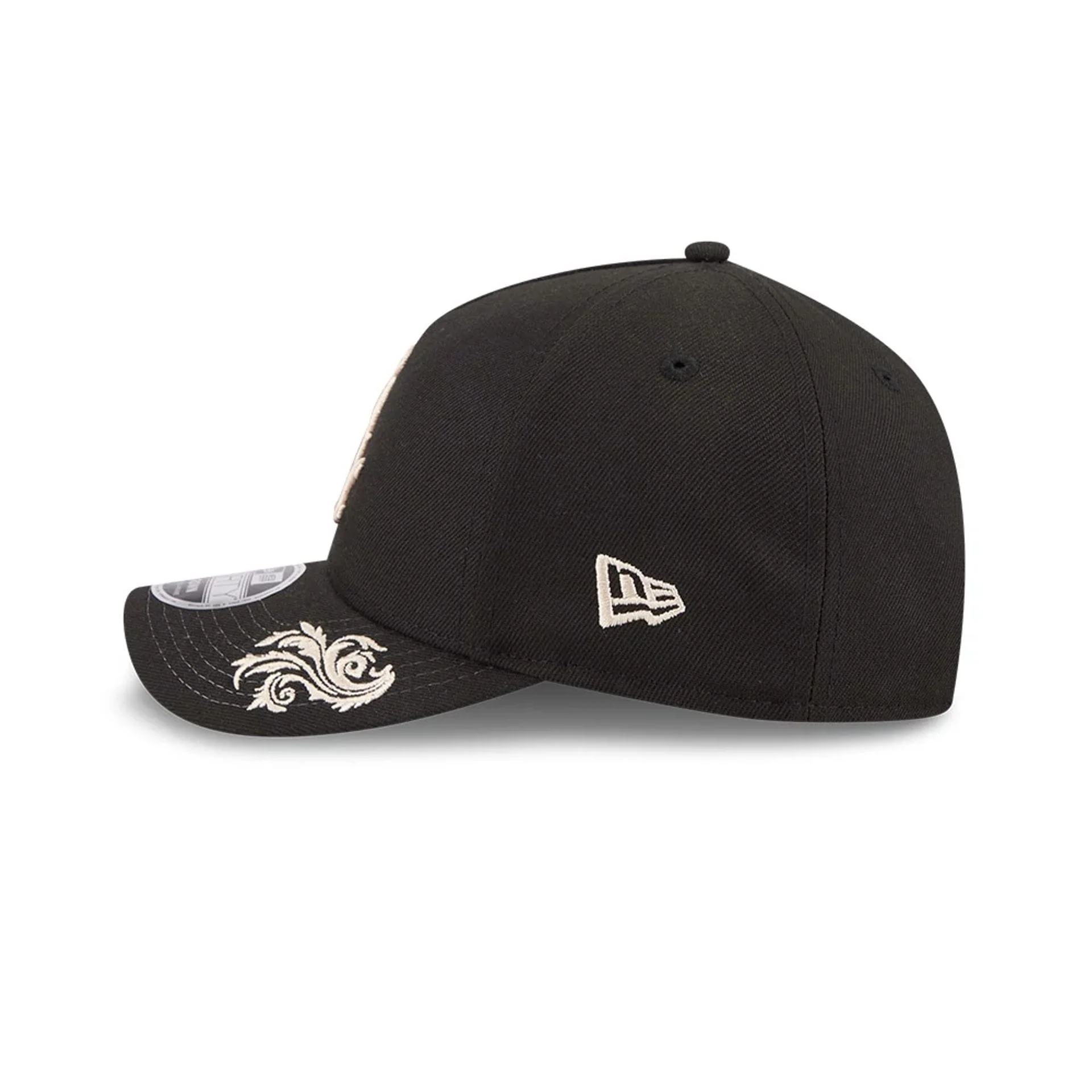 Chicago White Sox MLB Script Black 9FORTY M-Crown A-Frame Adjustable Cap - Image 7