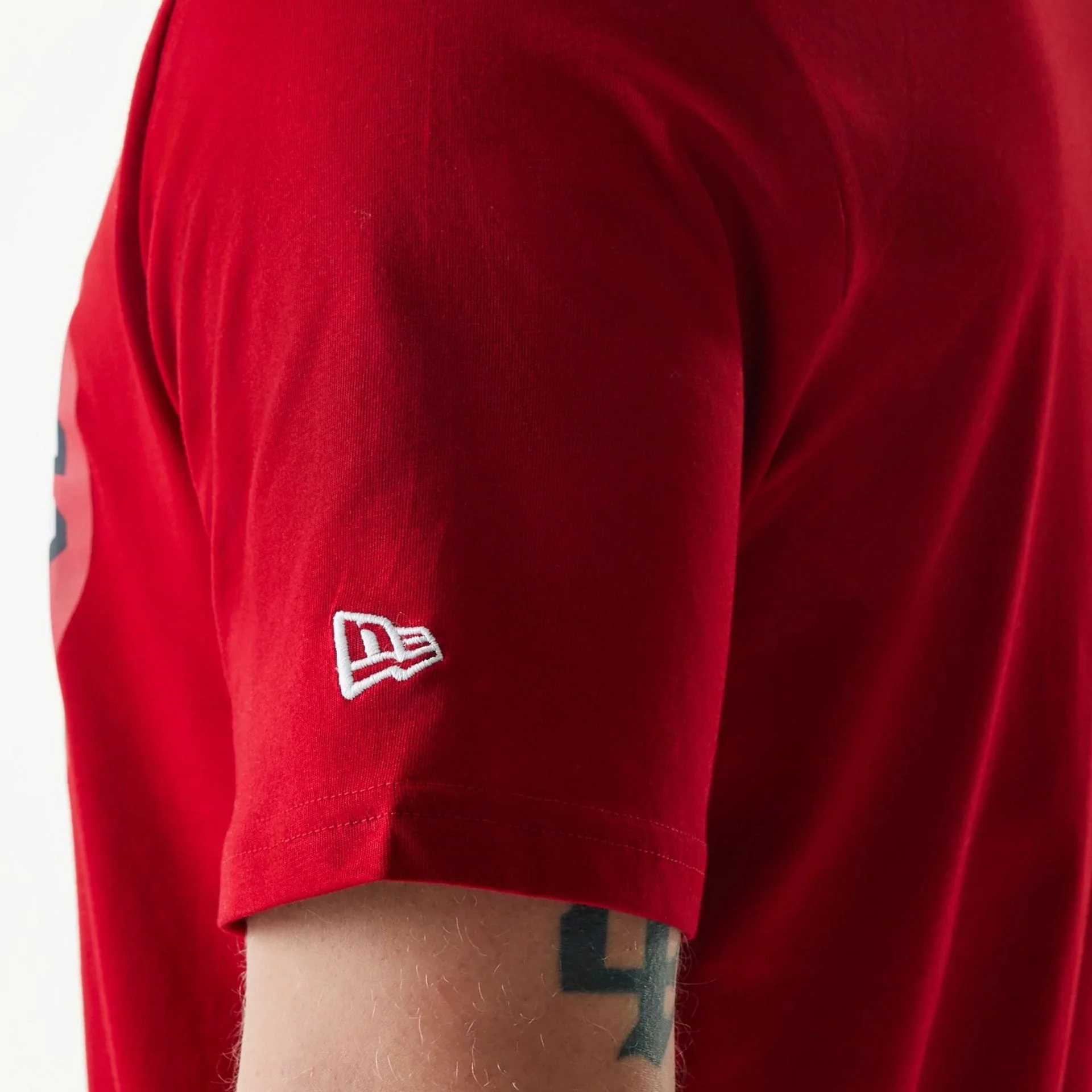 Cincinnati Reds MLB Regular Red T-Shirt - Image 5