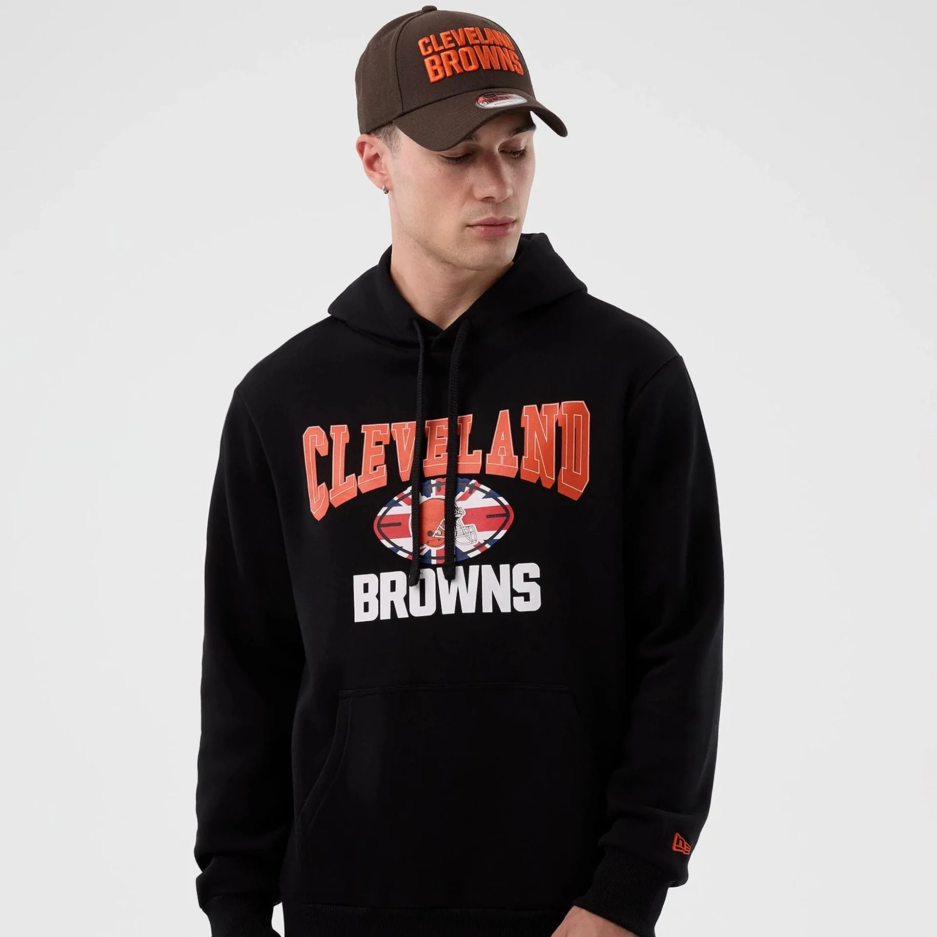 Cleveland Browns NFL International Series Games Black Pullover Hoodie - Image 6