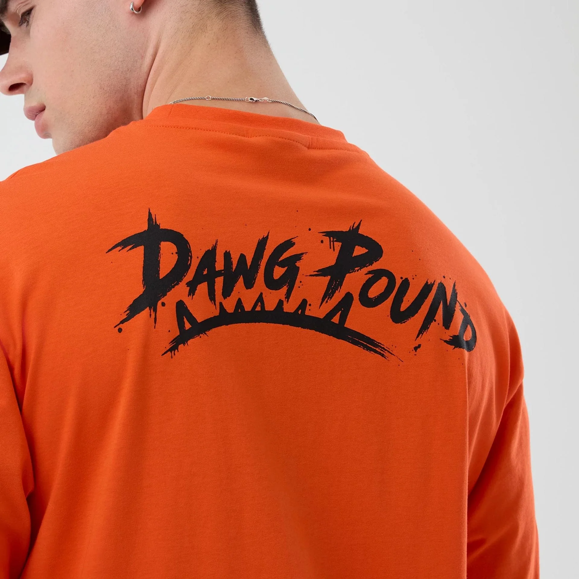 Cleveland Browns NFL International Series Games Orange Oversized T-Shirt - Image 4