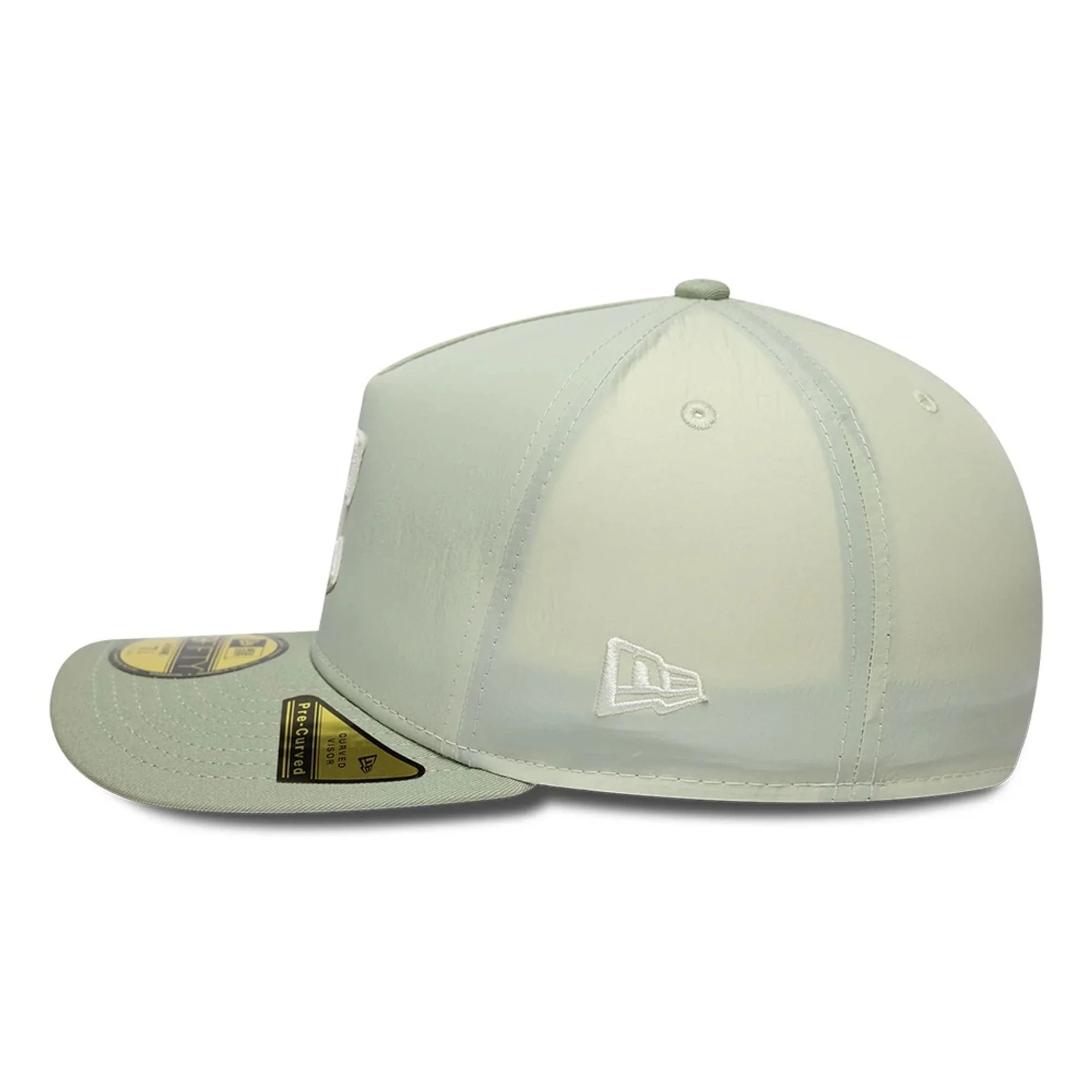 Cleveland Guardians MLB Crinkle Pastel Green 59FIFTY A-Frame Fitted Cap - Image 6