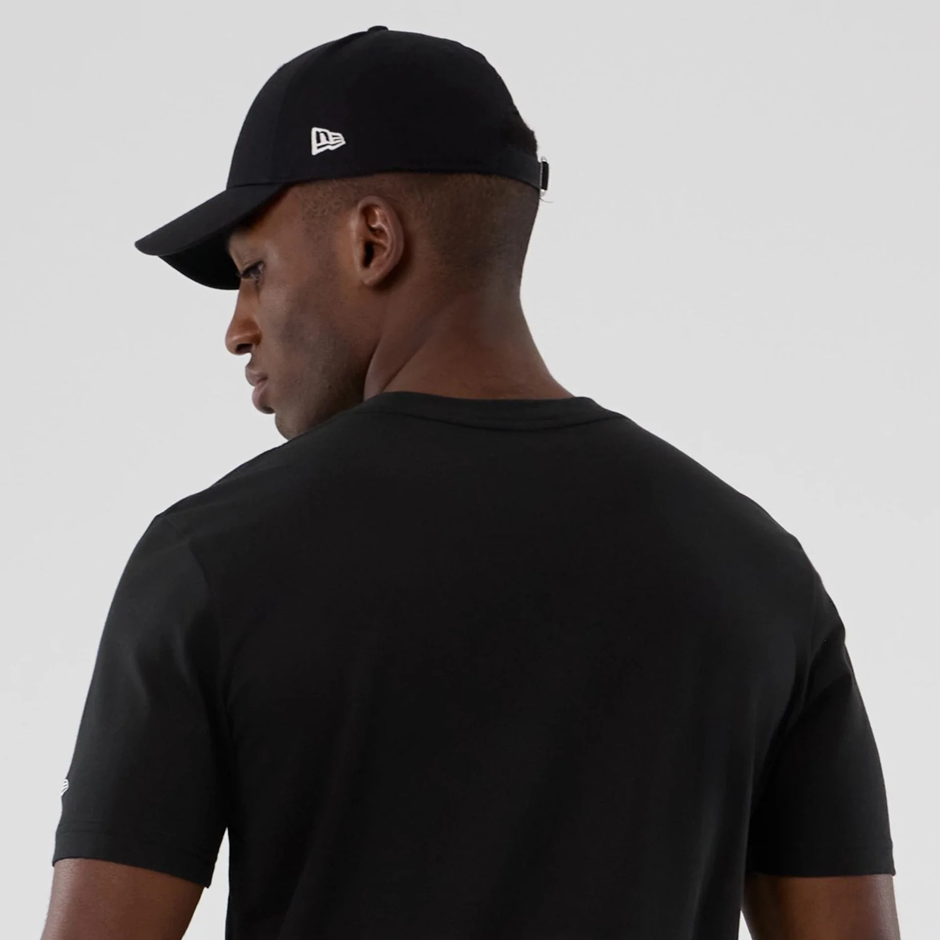 Dallas Mavericks NBA Hardwood Classic Black T-Shirt - Image 6