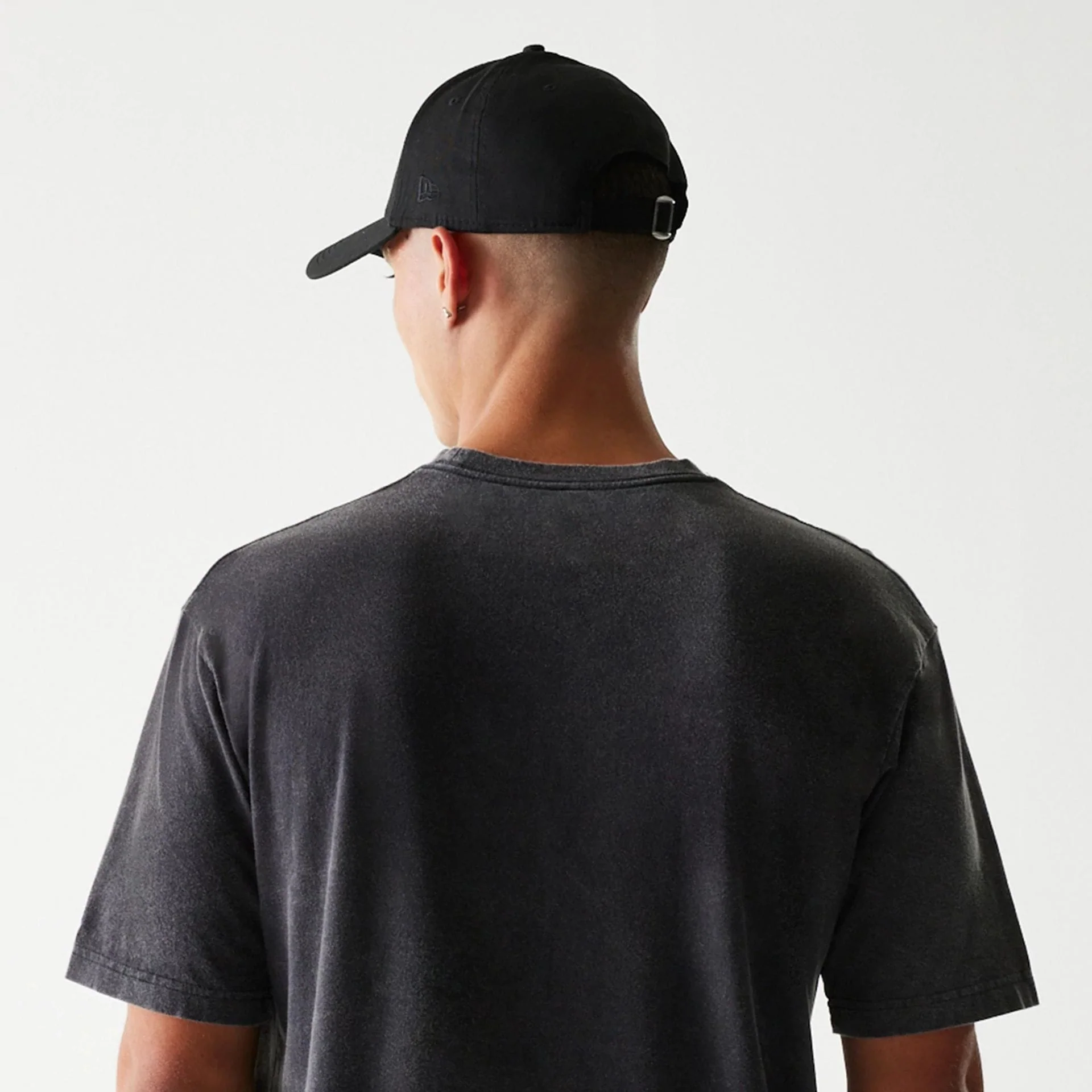Detroit Lions NFL Sport Night Black T-Shirt - Image 5
