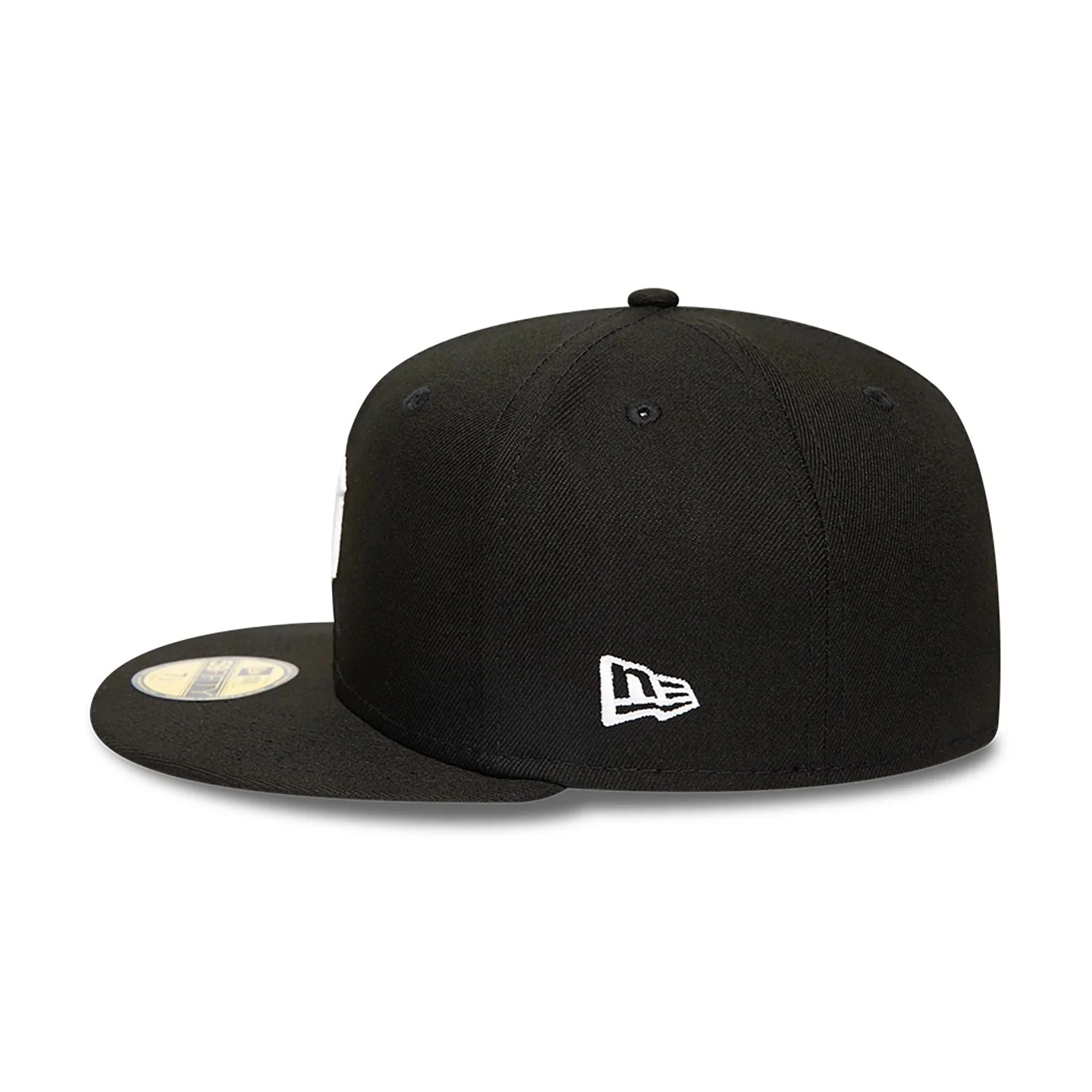 Detroit Tigers MLB Black and White 59FIFTY Fitted Cap - Image 4