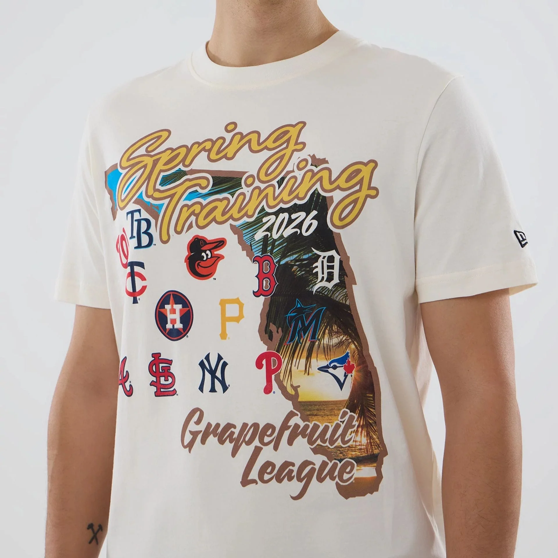 Grapefruit League Logo MLB Spring Training 2026 Cream T-Shirt - Image 3