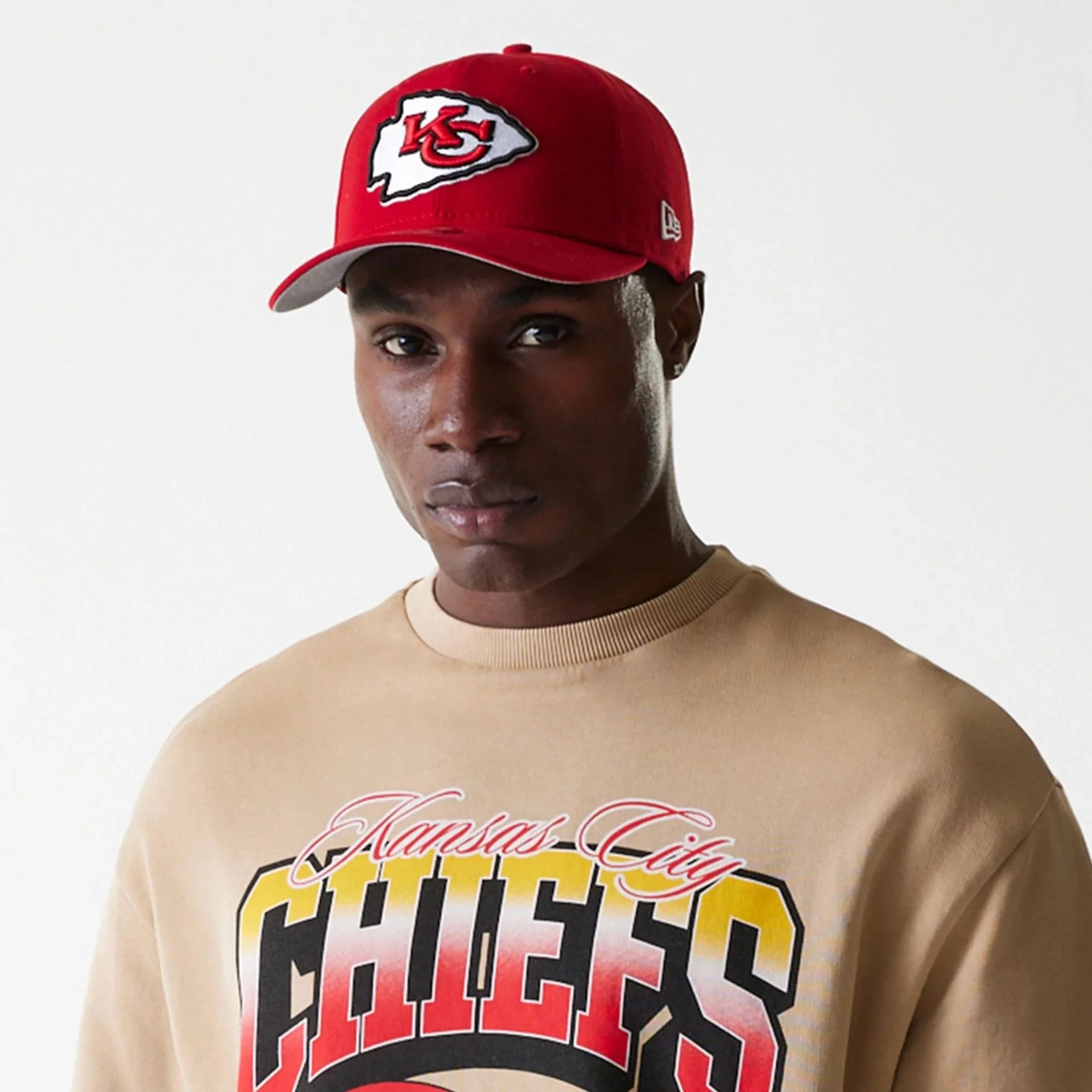Kansas City Chiefs NFL Washed Super Bowl Beige Oversized Crew Neck Sweater - Image 6