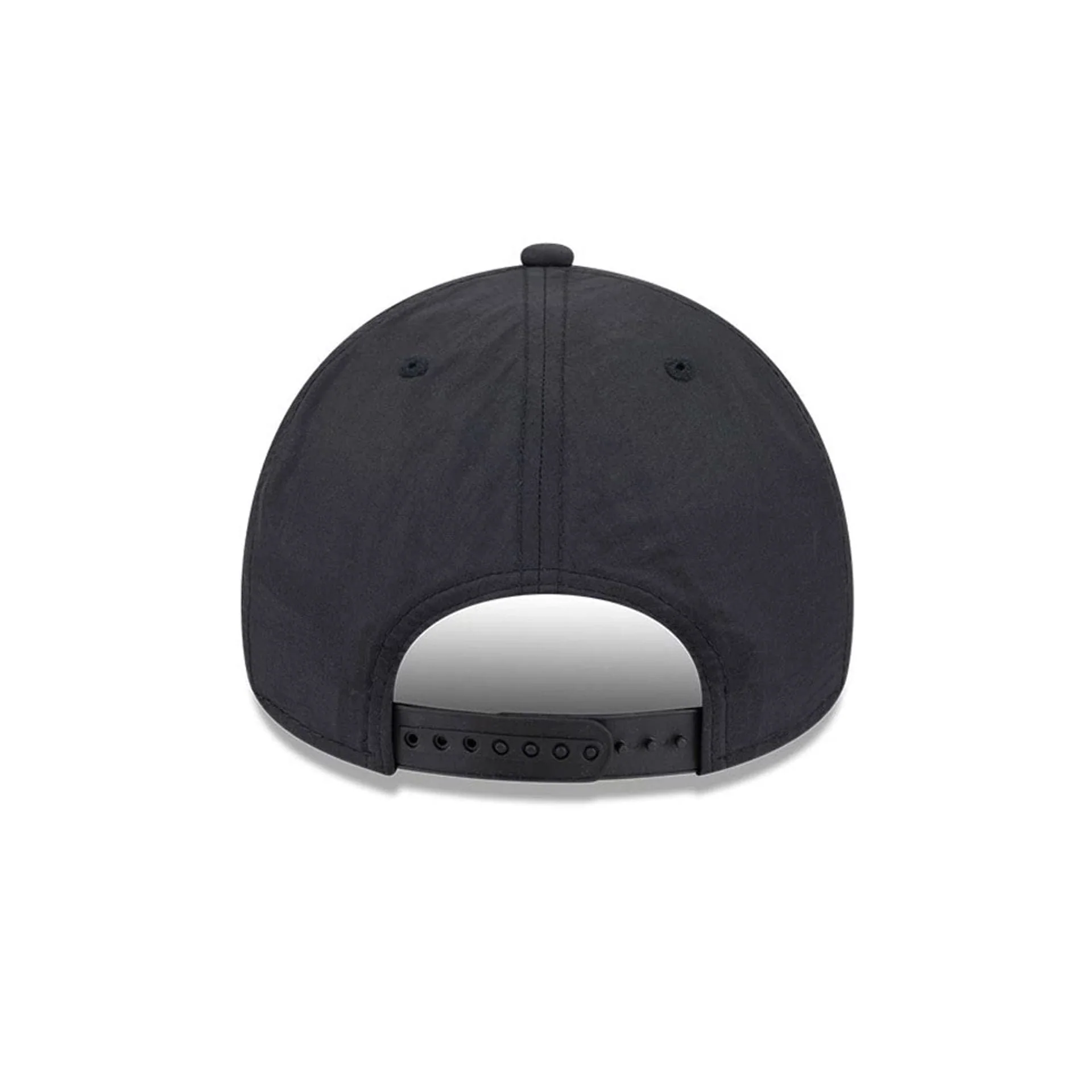 Kings NHL Quickstrike Black 9FORTY Apex Adjustable Cap - Image 6