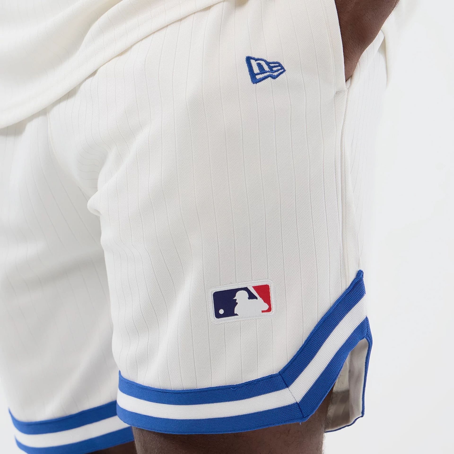 LA Dodgers MLB Arch Open White Oversized Shorts - Image 4
