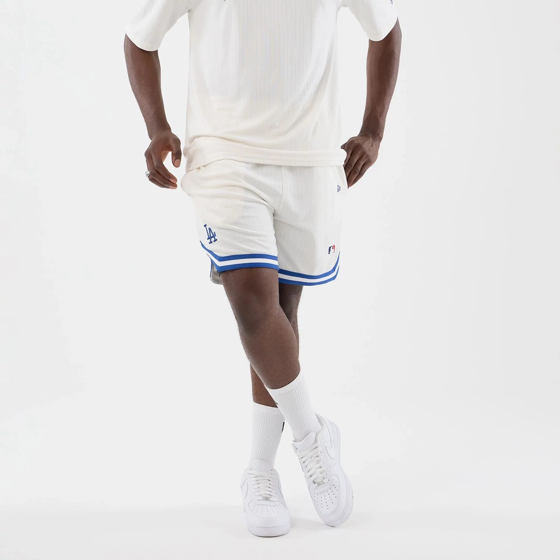 LA Dodgers MLB Arch Open White Oversized Shorts - Image 7