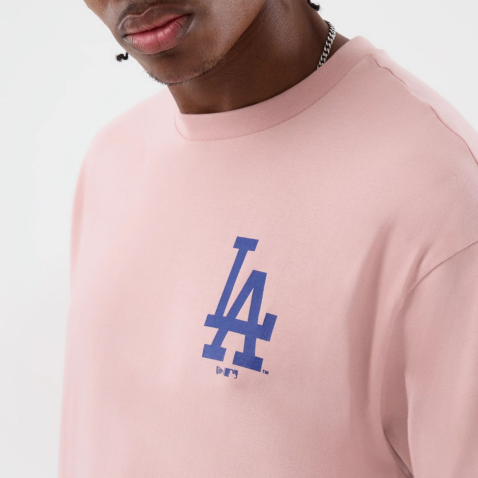 LA Dodgers MLB Cap Graphic Pastel Pink Oversized T-Shirt - Image 5