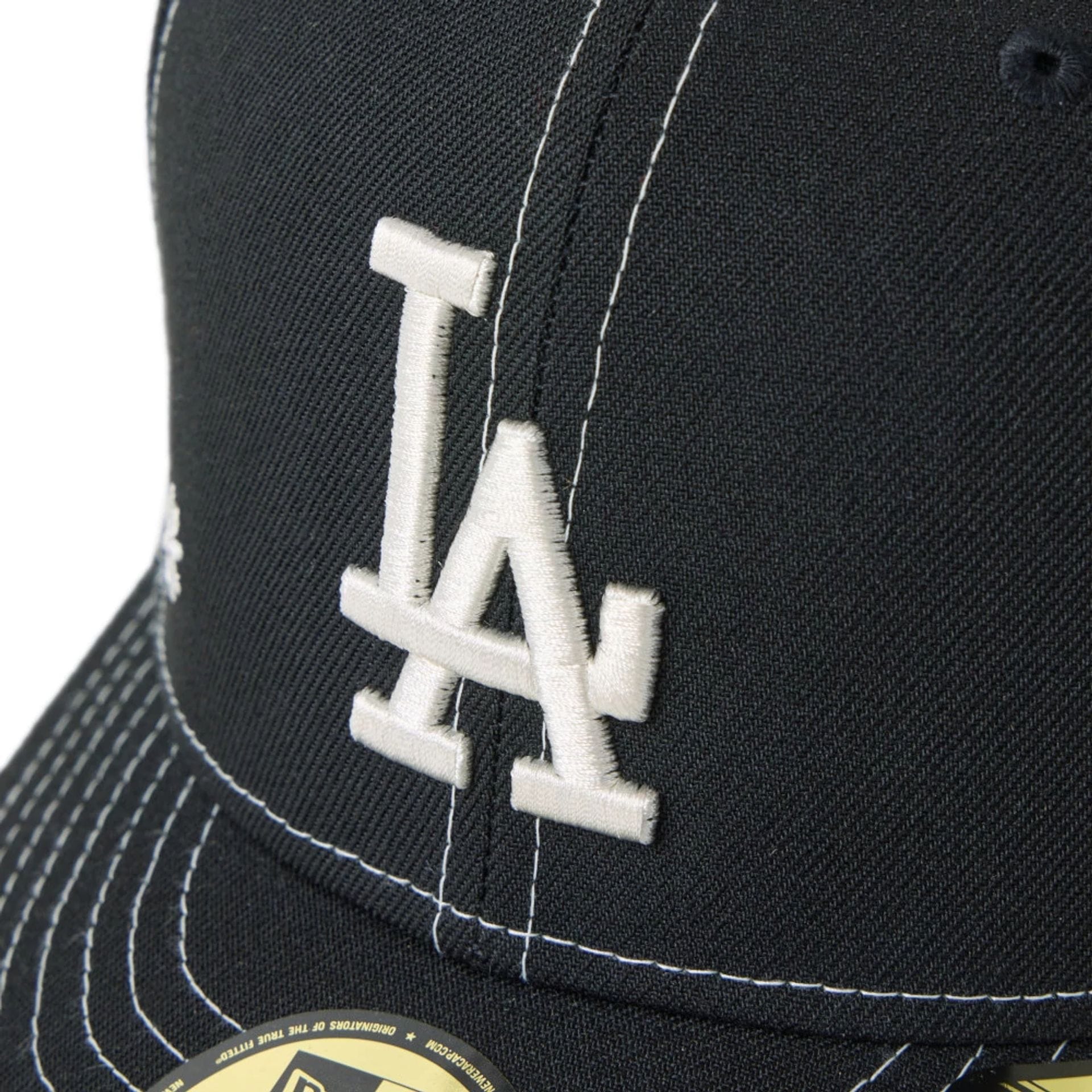 LA Dodgers MLB Floral Black 59FIFTY Fitted Cap - Image 5