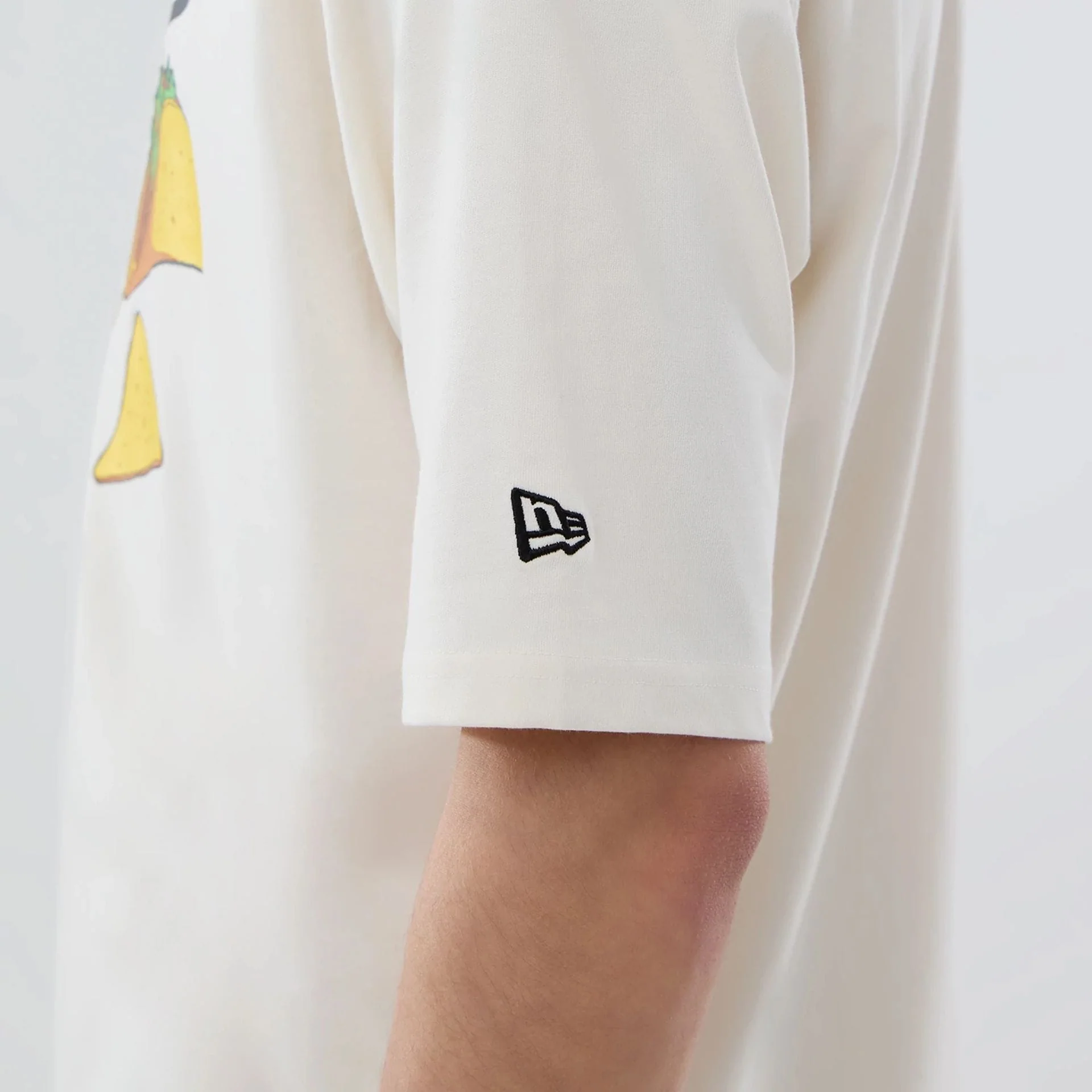 LA Dodgers MLB Food Graphic Open White Oversized T-Shirt - Image 5