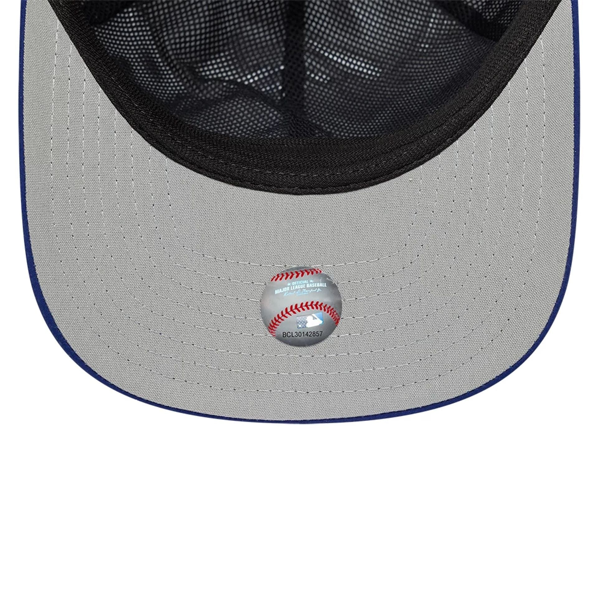 LA Dodgers MLB Gore-Tex Dark Blue 9SEVENTY Stretch Snap Adjustable Cap - Image 2