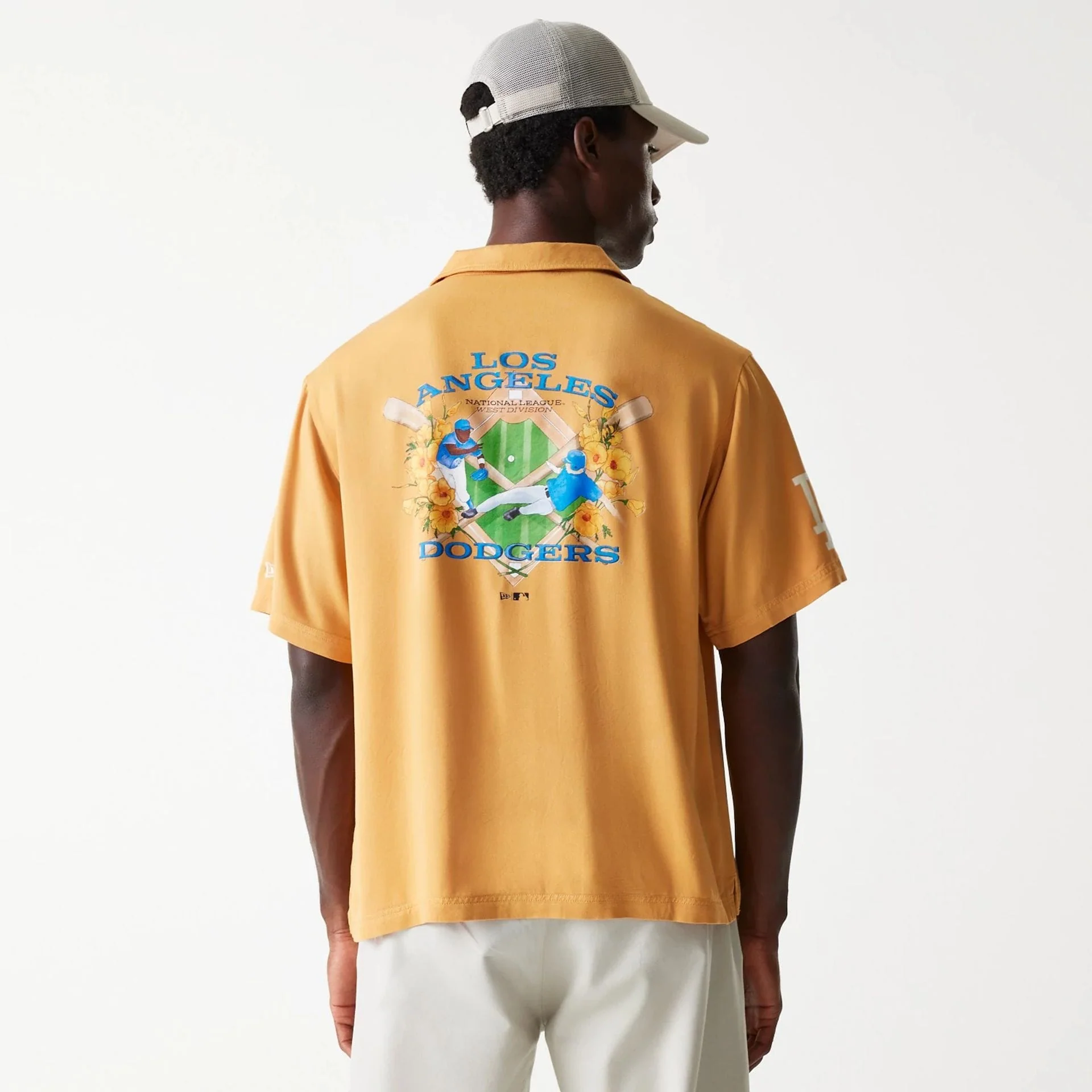 LA Dodgers MLB Graphic Beige Revere Short Sleeve Shirt - Image 2